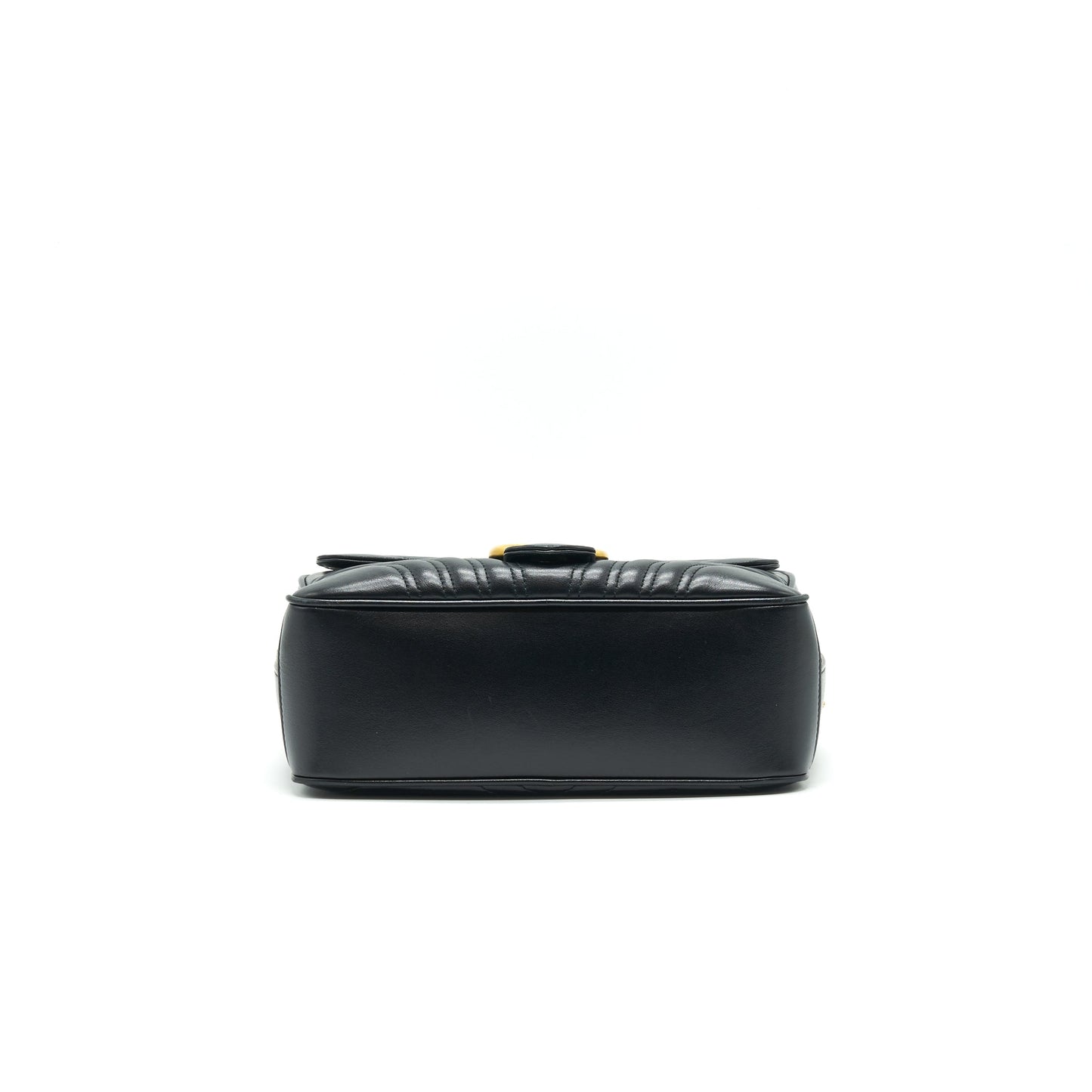 GUCCI GG MARMONT MATELASSÉ SHOULDER BAG BLACK