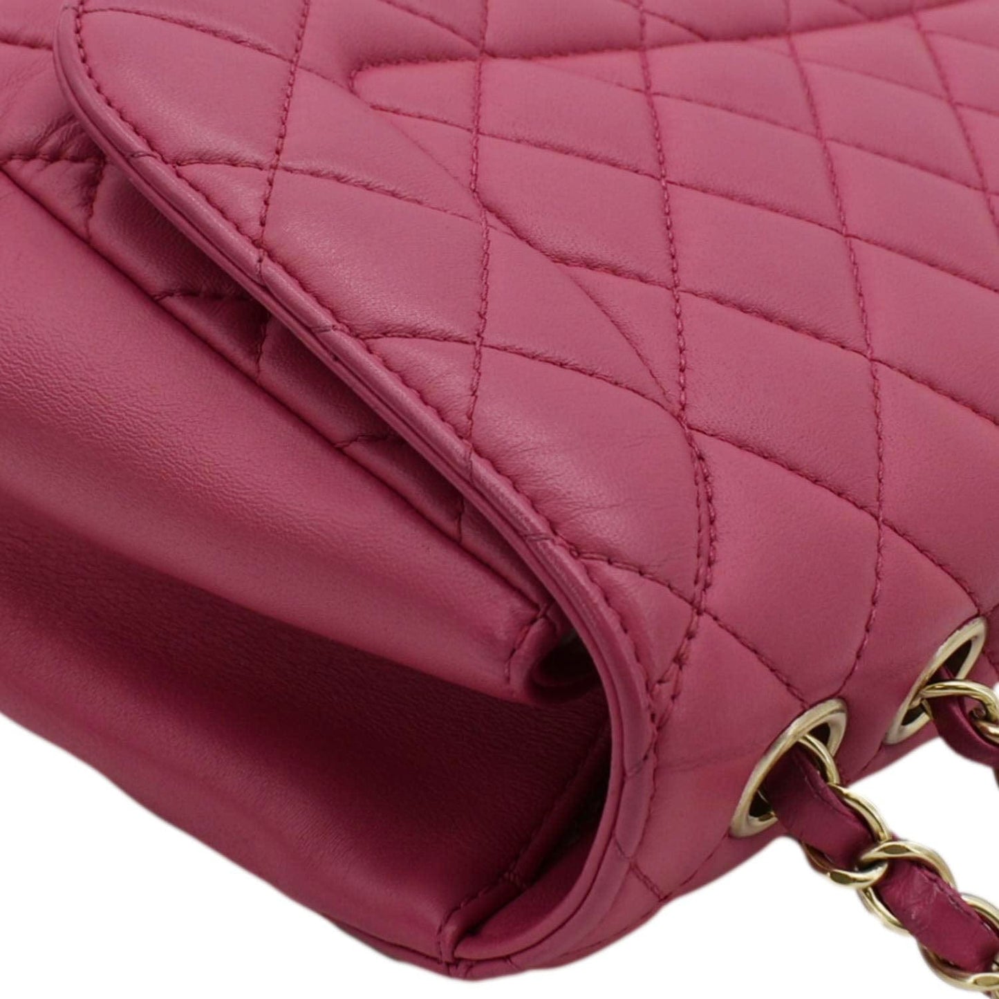 CHANEL Mademoiselle Chic Flap Medium Leather Shoulder Bag Pink