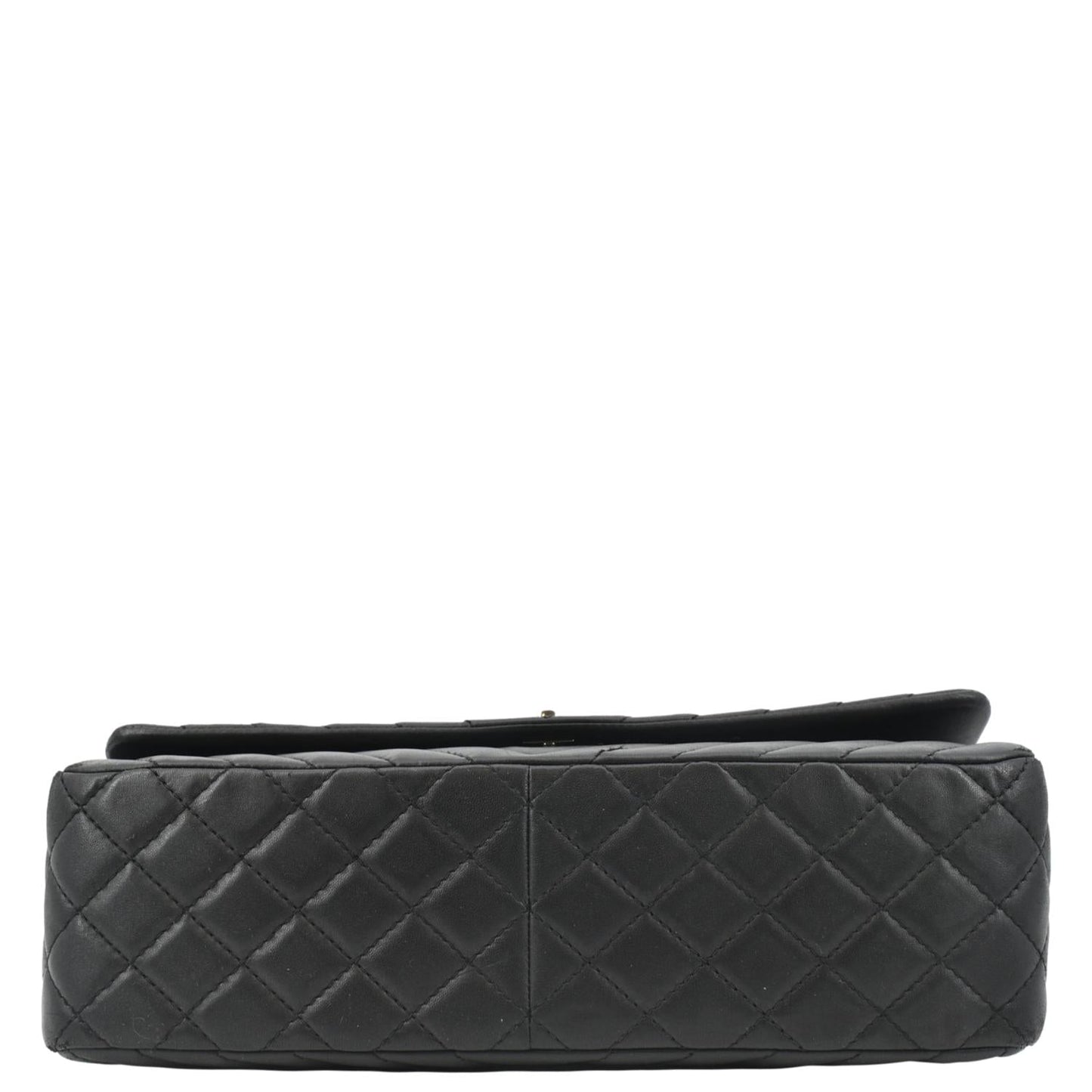 CHANEL Surpique Chevron Medium Lambskin Leather Flap Crossbody Bag Black