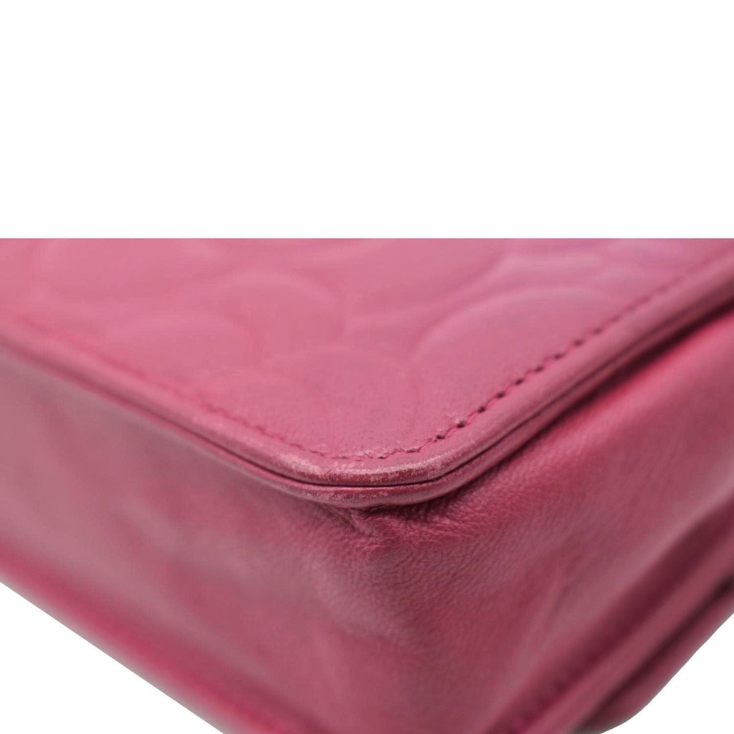 CHANEL Camellia Wallet On Chain Leather Crossbody Bag Fuchsia