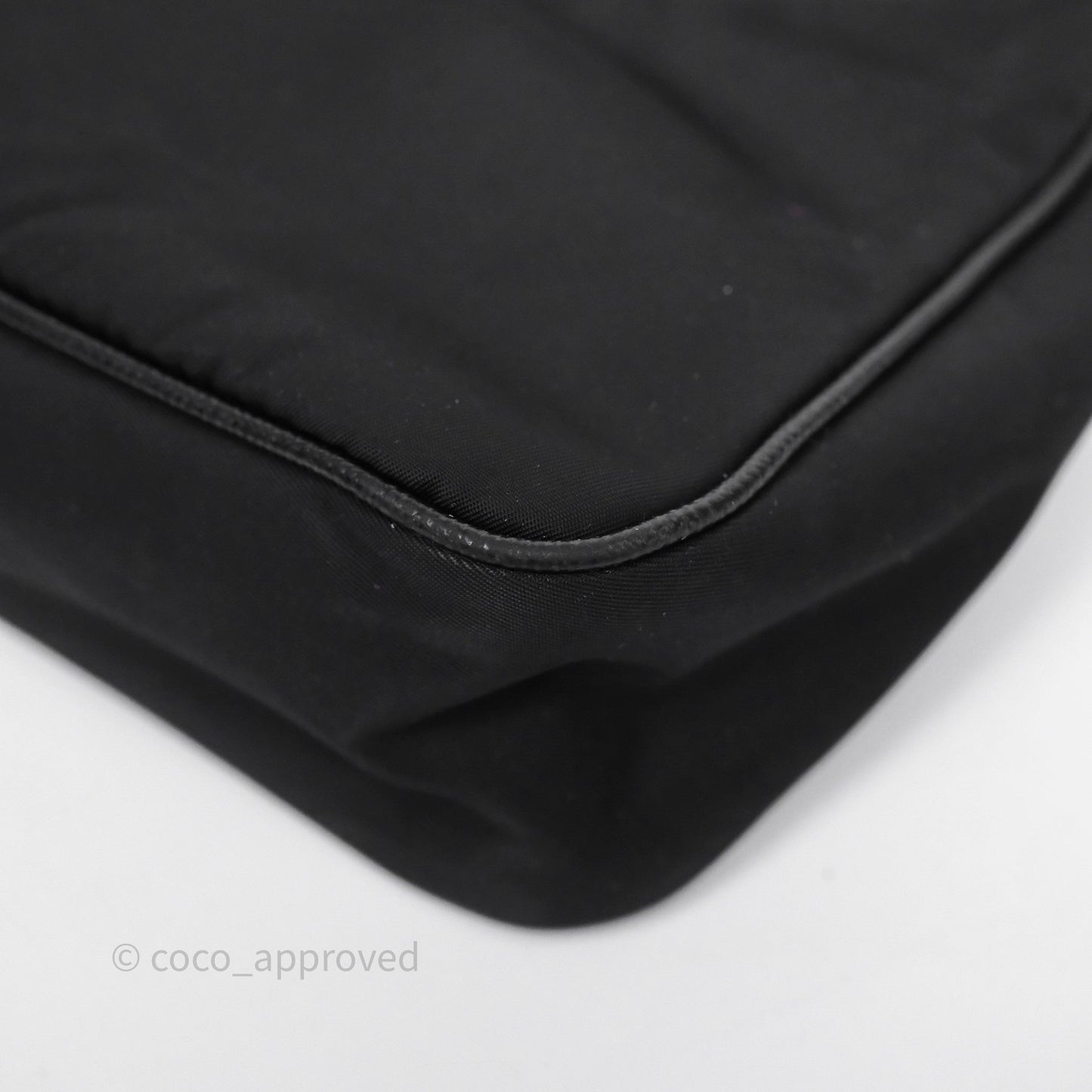 Prada Nylon Re-Edition 2005 Shoulder Bag Black