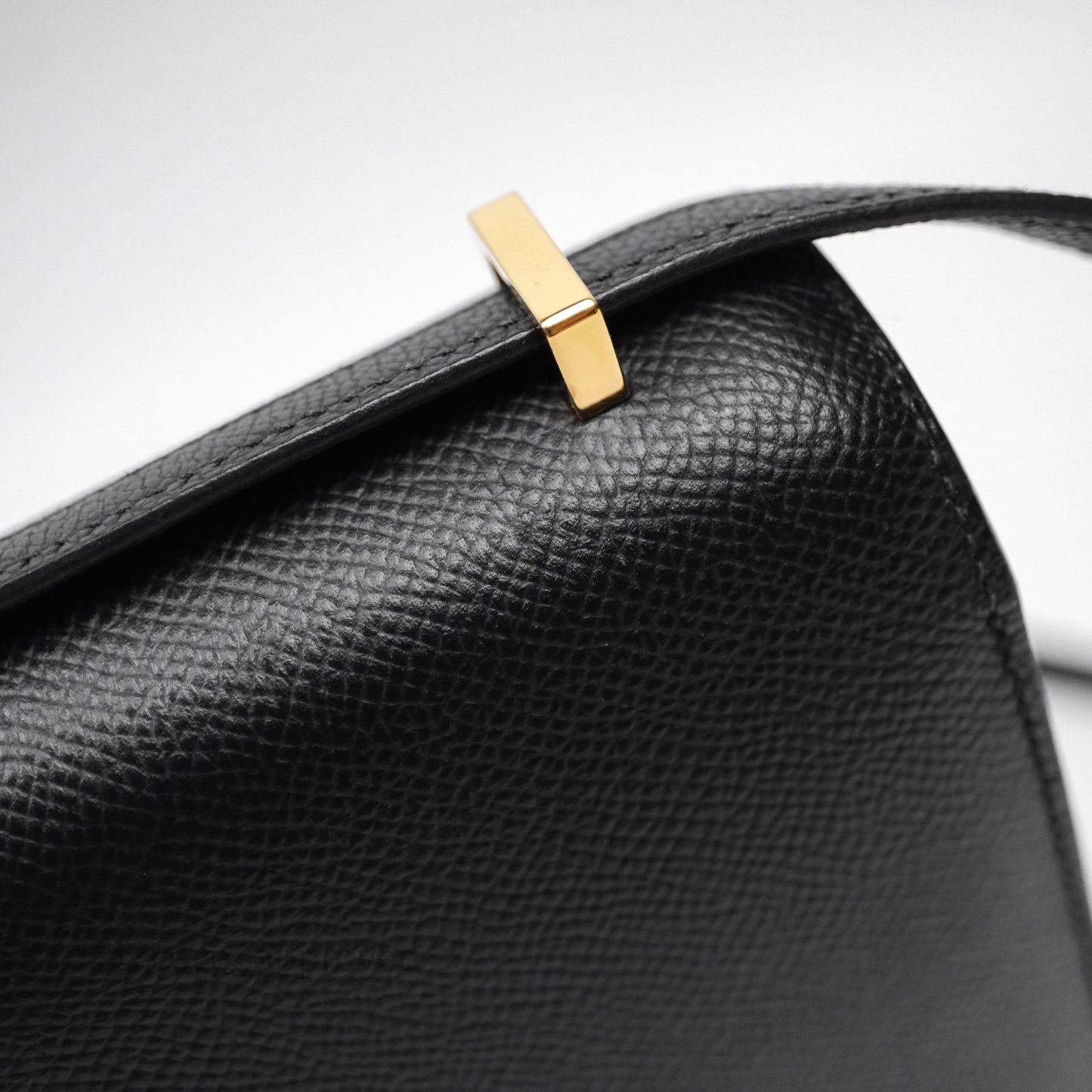 Hermès Constance Mini 18cm Black Epsom Gold Hardware