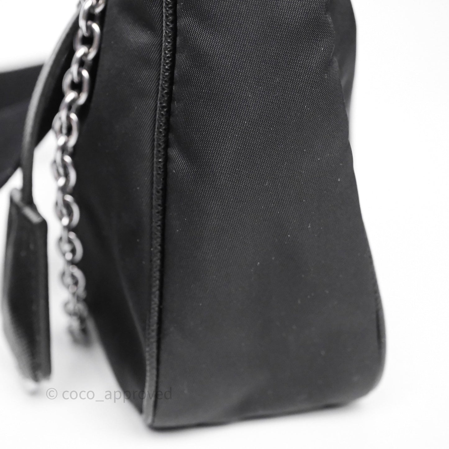 Prada Nylon Re-Edition 2005 Shoulder Bag Black