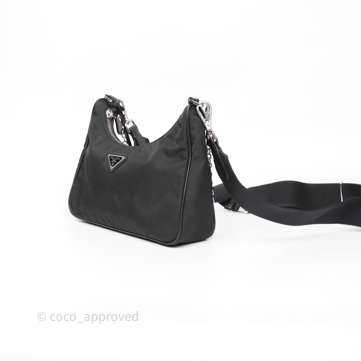 Prada Nylon Re-Edition 2005 Shoulder Bag Black