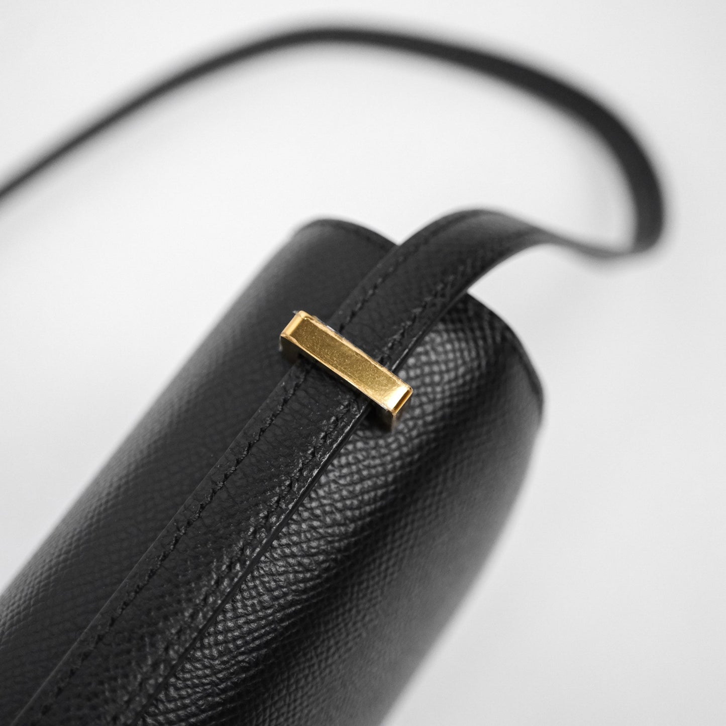 Hermès Constance Mini 18cm Black Epsom Gold Hardware