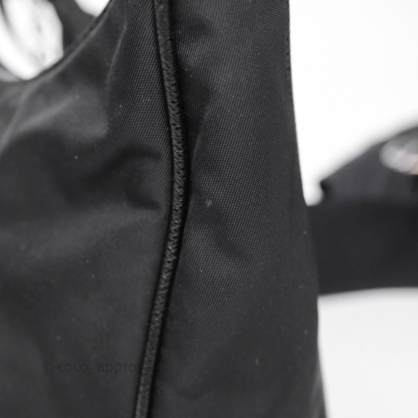 Prada Nylon Re-Edition 2005 Shoulder Bag Black