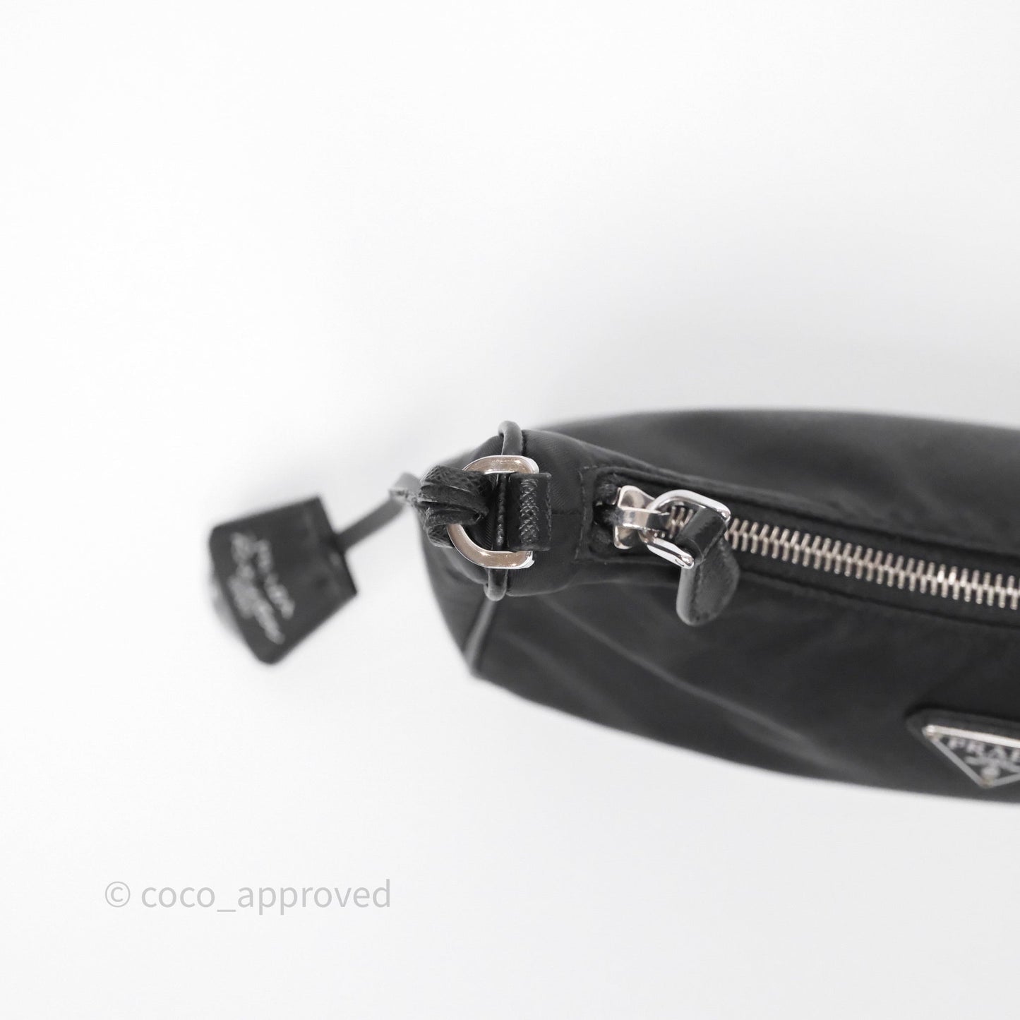 Prada Nylon Re-Edition 2005 Shoulder Bag Black
