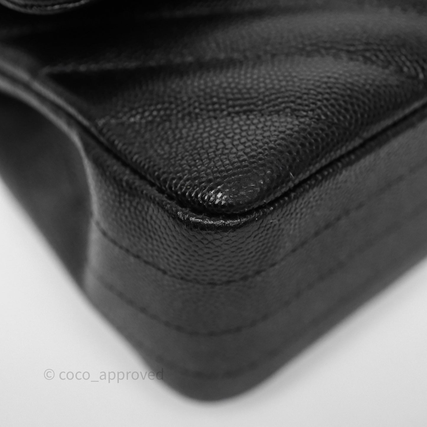 Chanel Classic M/L Medium Flap Chevron Black Caviar Gold Hardware