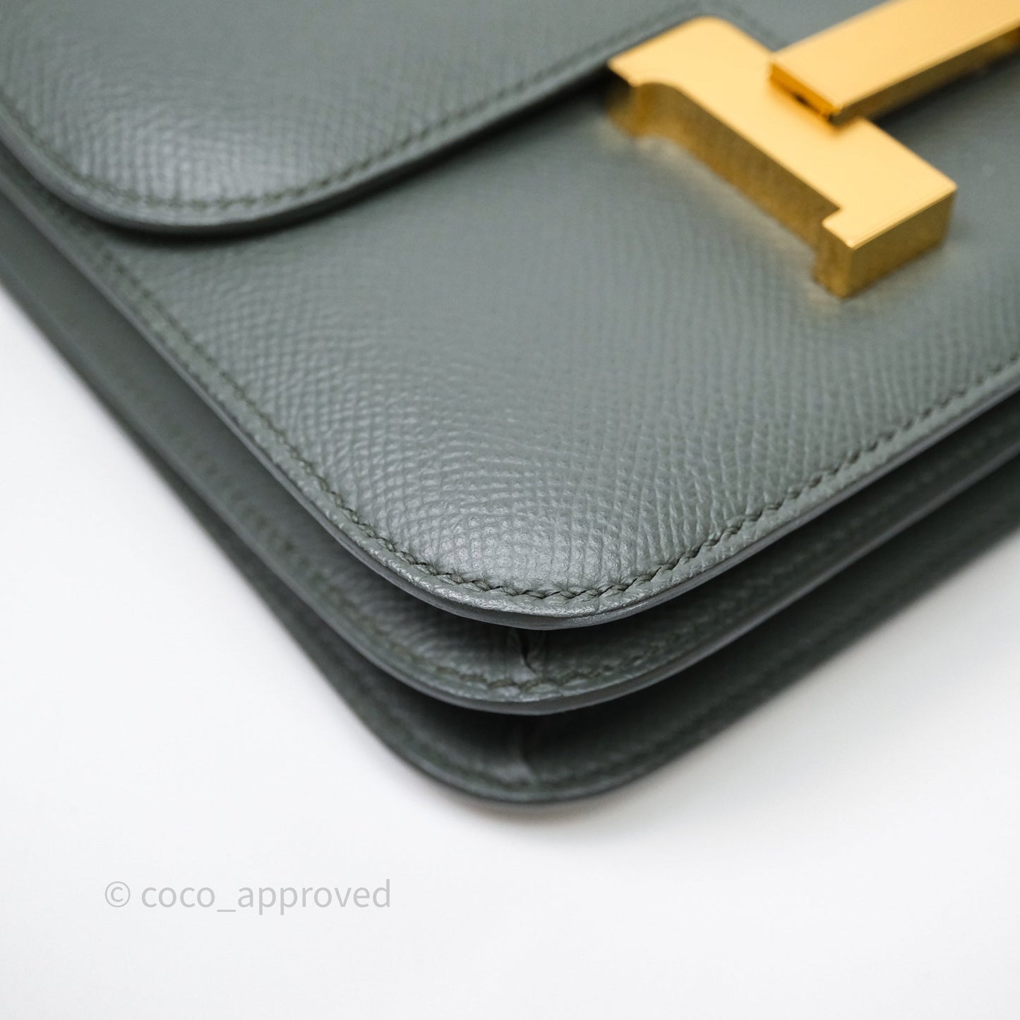 Hermès Constance Mini 18cm Vert Amande 63 Epsom Gold Hardware