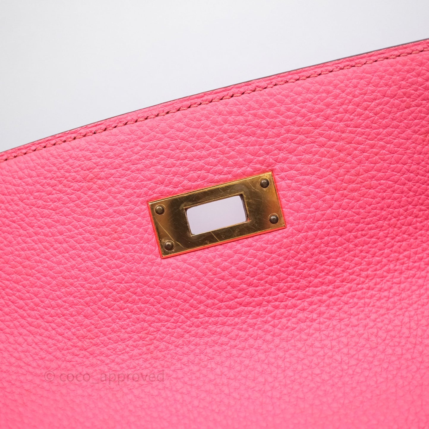 Hermès Kelly 32 Retourne Rose Azalee 8W Gold Hardware