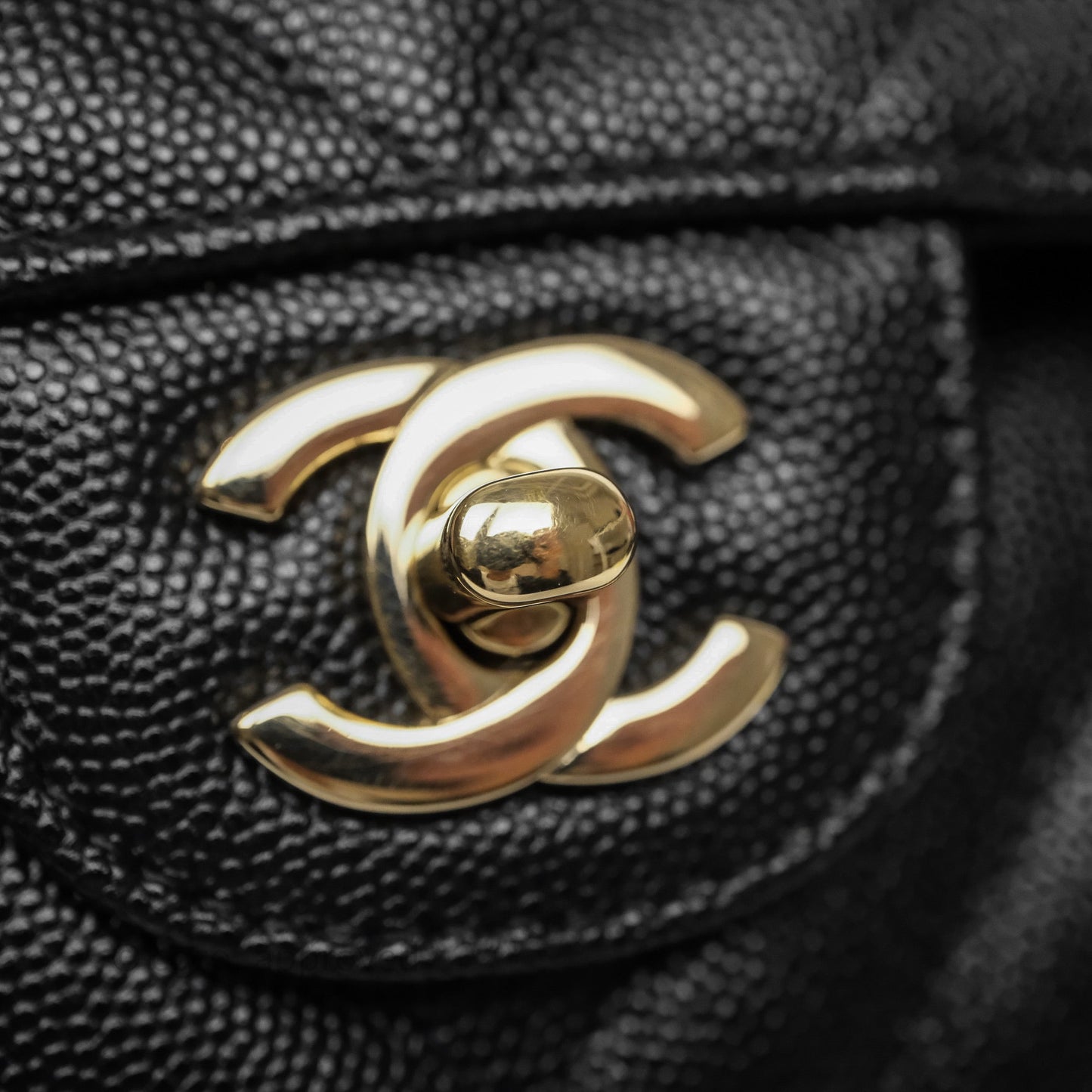 Chanel Classic M/L Medium Flap Chevron Black Caviar Gold Hardware