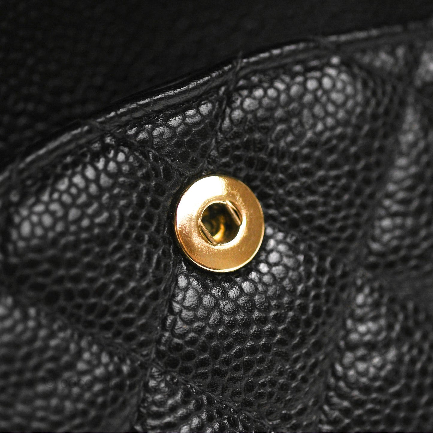 Chanel Vintage Classic M/L Medium Double Flap Black Caviar 24K Gold Hardware