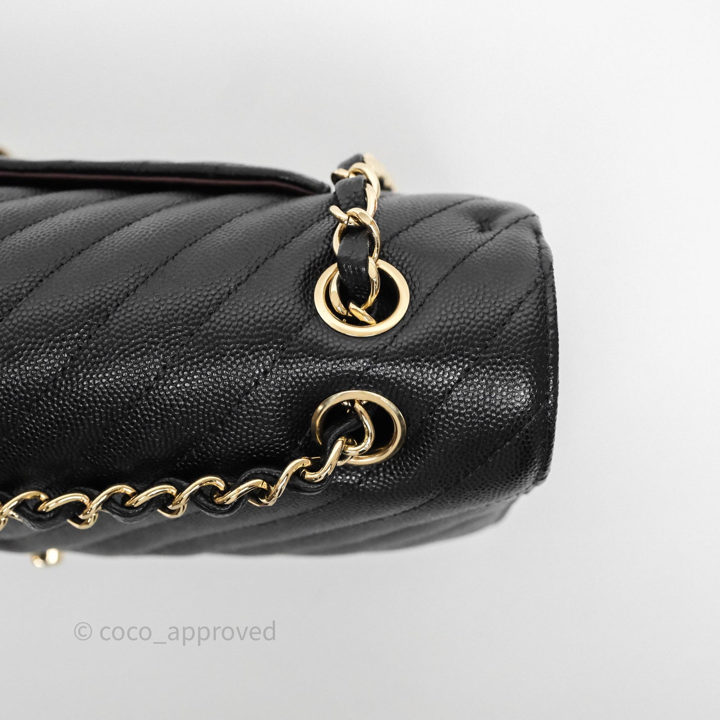 Chanel Classic M/L Medium Flap Chevron Black Caviar Gold Hardware