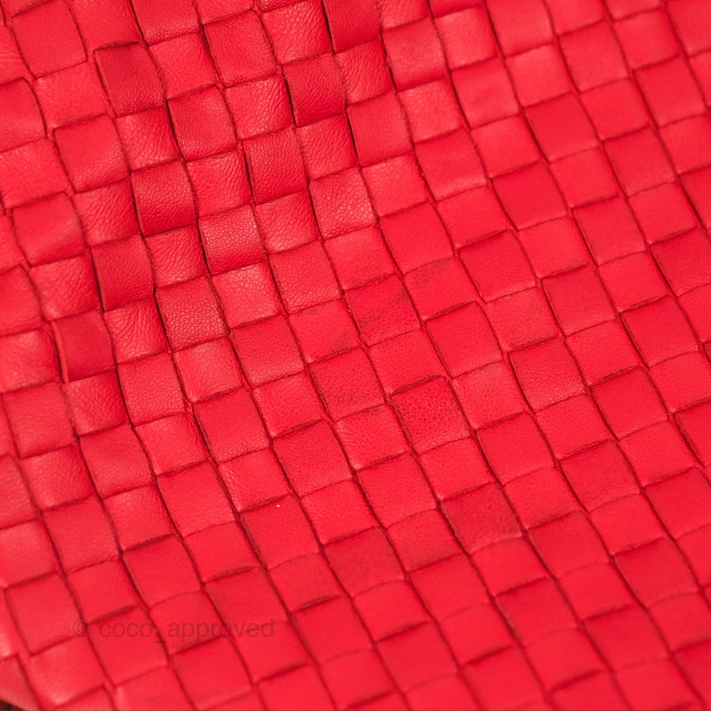 Bottega Veneta Large Hobo Intrecciato Nappa Red