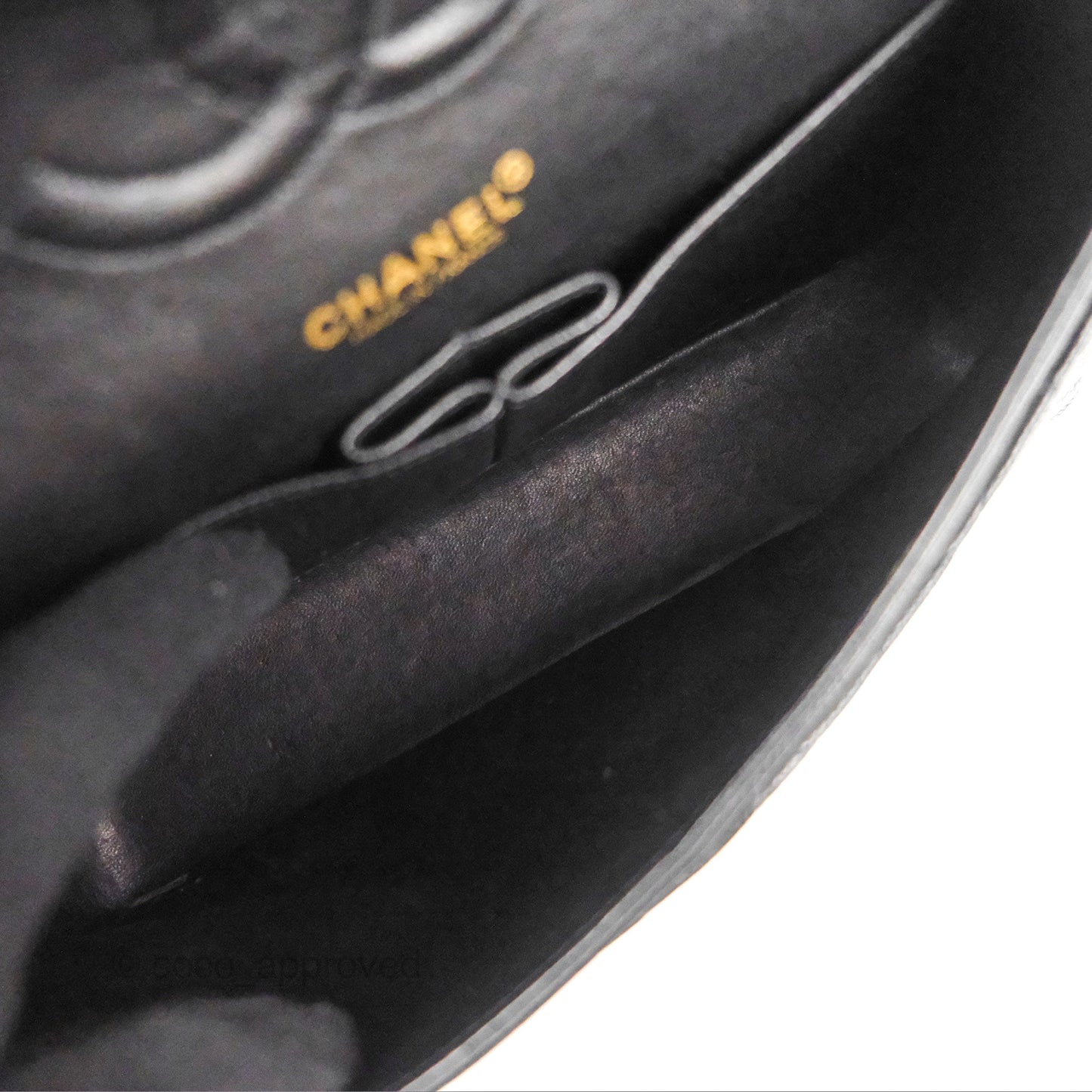 Chanel Vintage Classic M/L Medium Double Flap Black Caviar 24K Gold Hardware