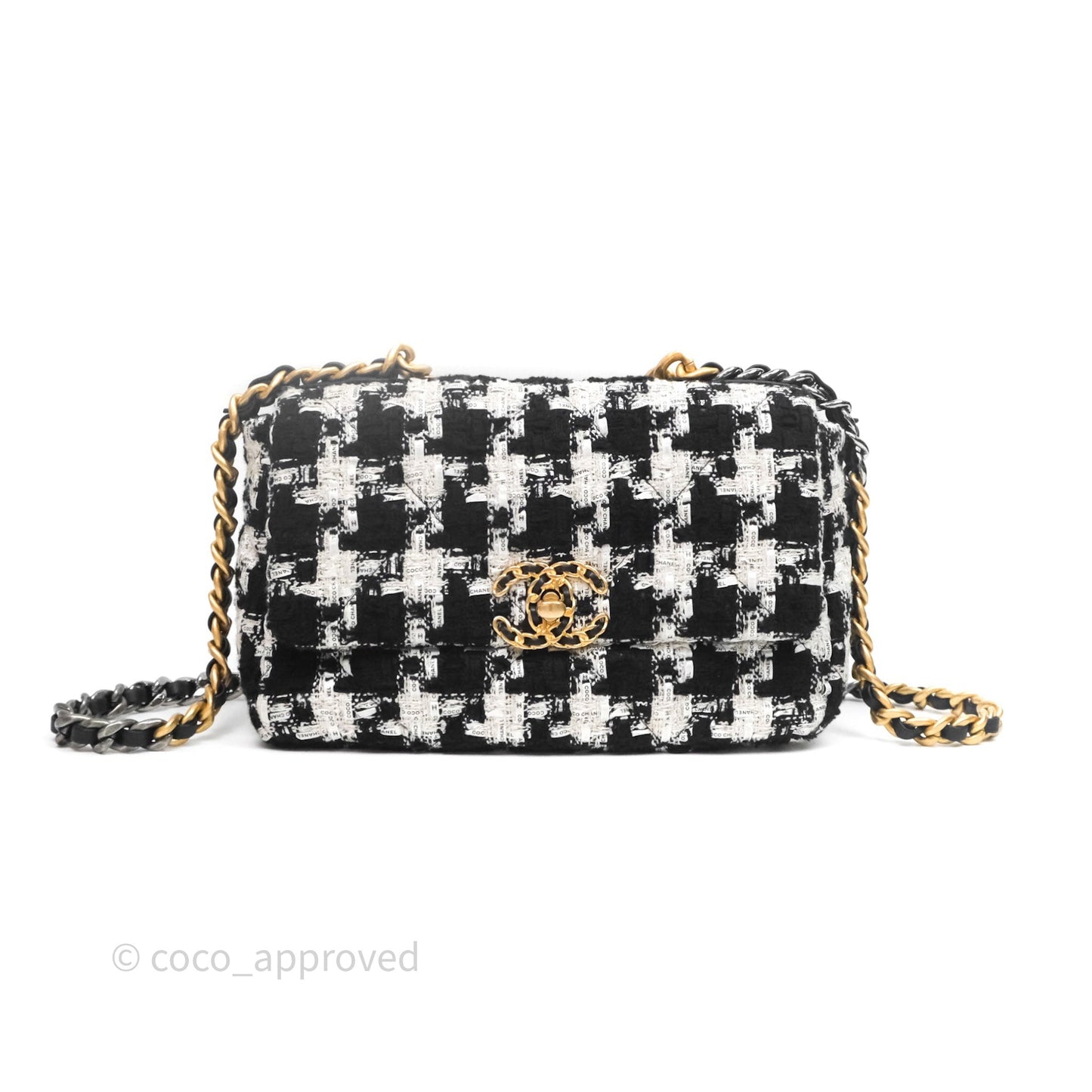 Chanel 19 Small Tweed Houndstooth Black & White Mixed Hardware