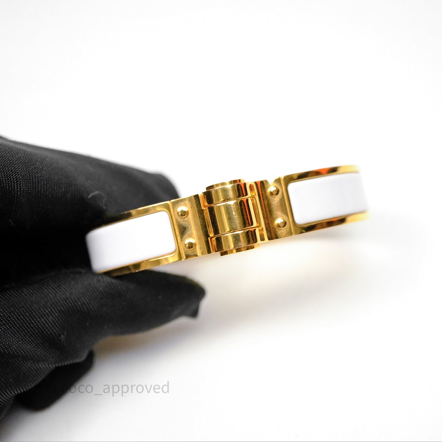 Hermès Enamel Charniere White Bracelet Gold Hardware