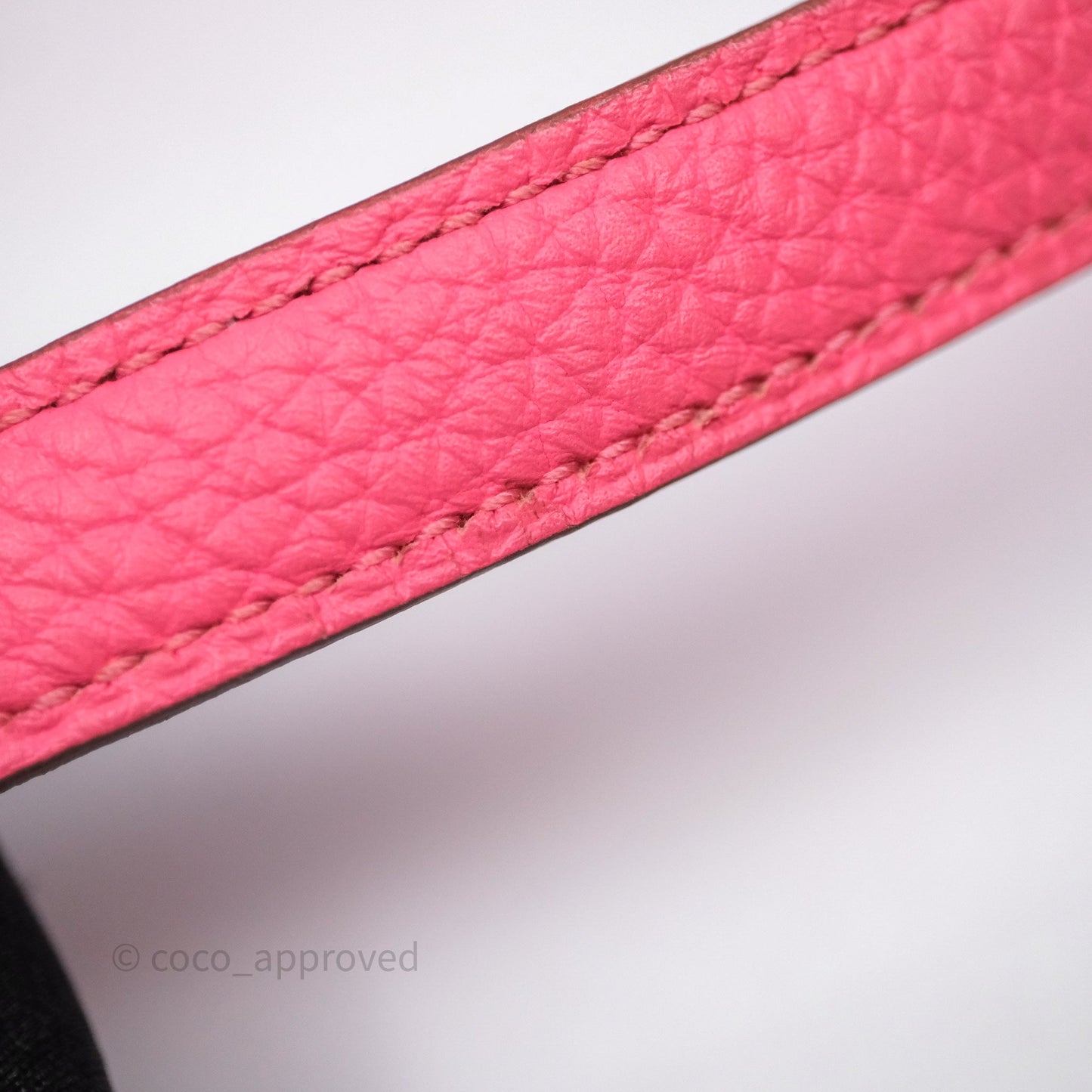 Hermès Kelly 32 Retourne Rose Azalee 8W Gold Hardware