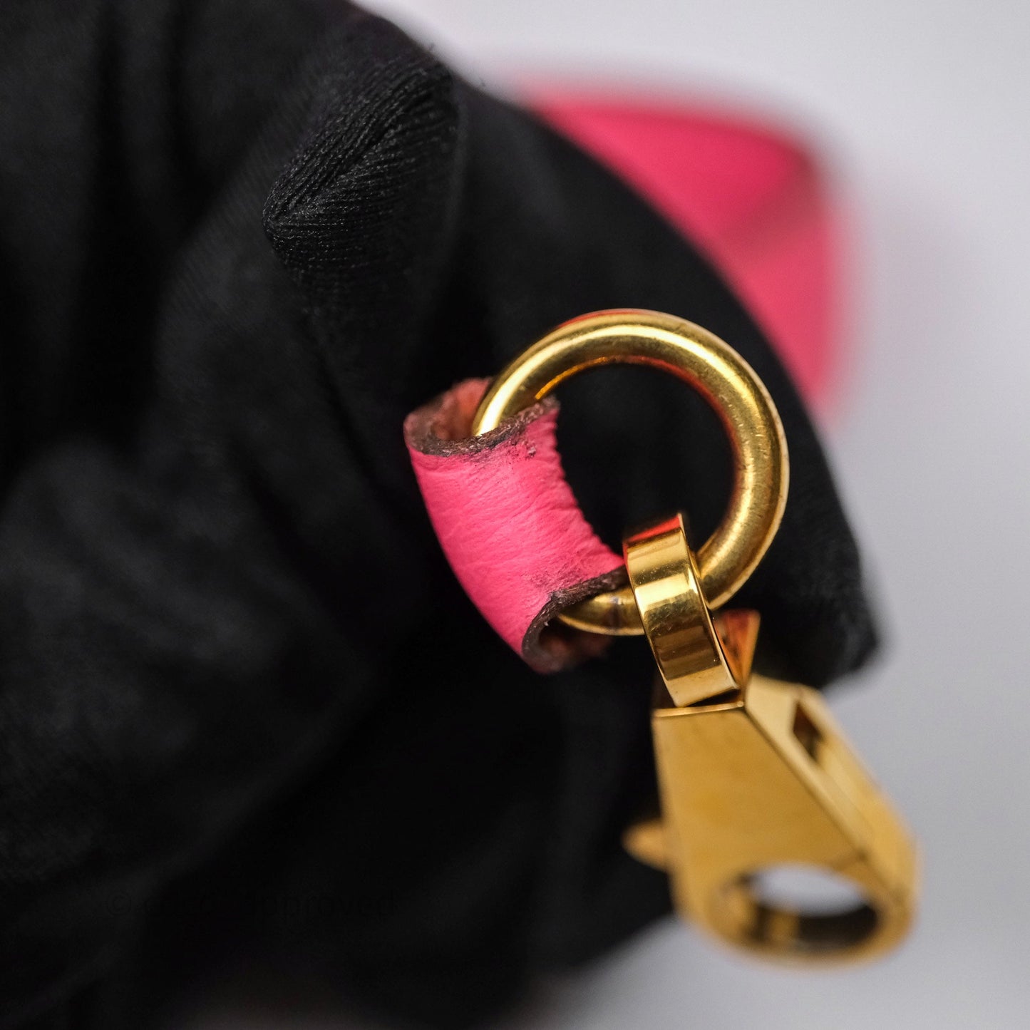 Hermès Kelly 32 Retourne Rose Azalee 8W Gold Hardware