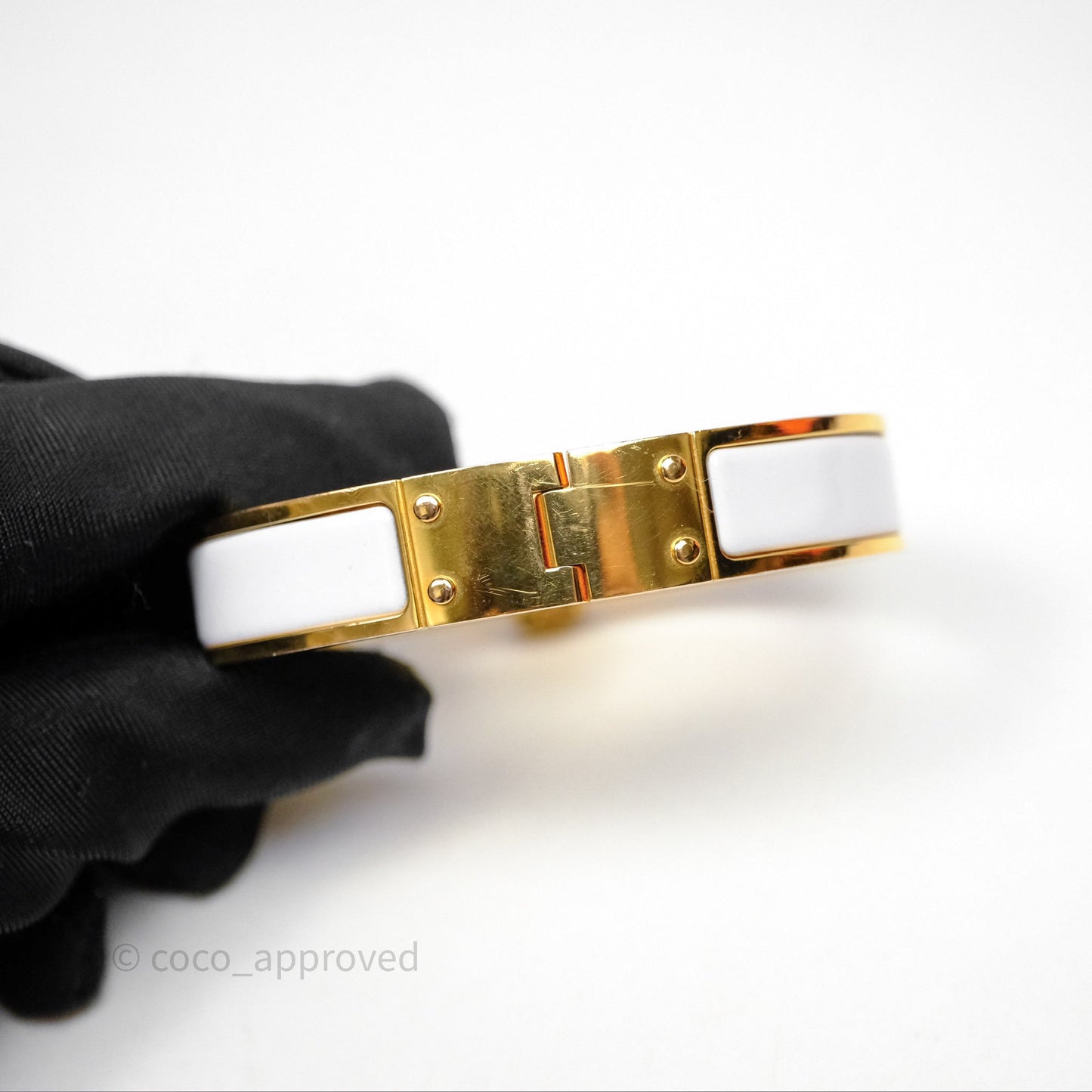 Hermès Enamel Charniere White Bracelet Gold Hardware