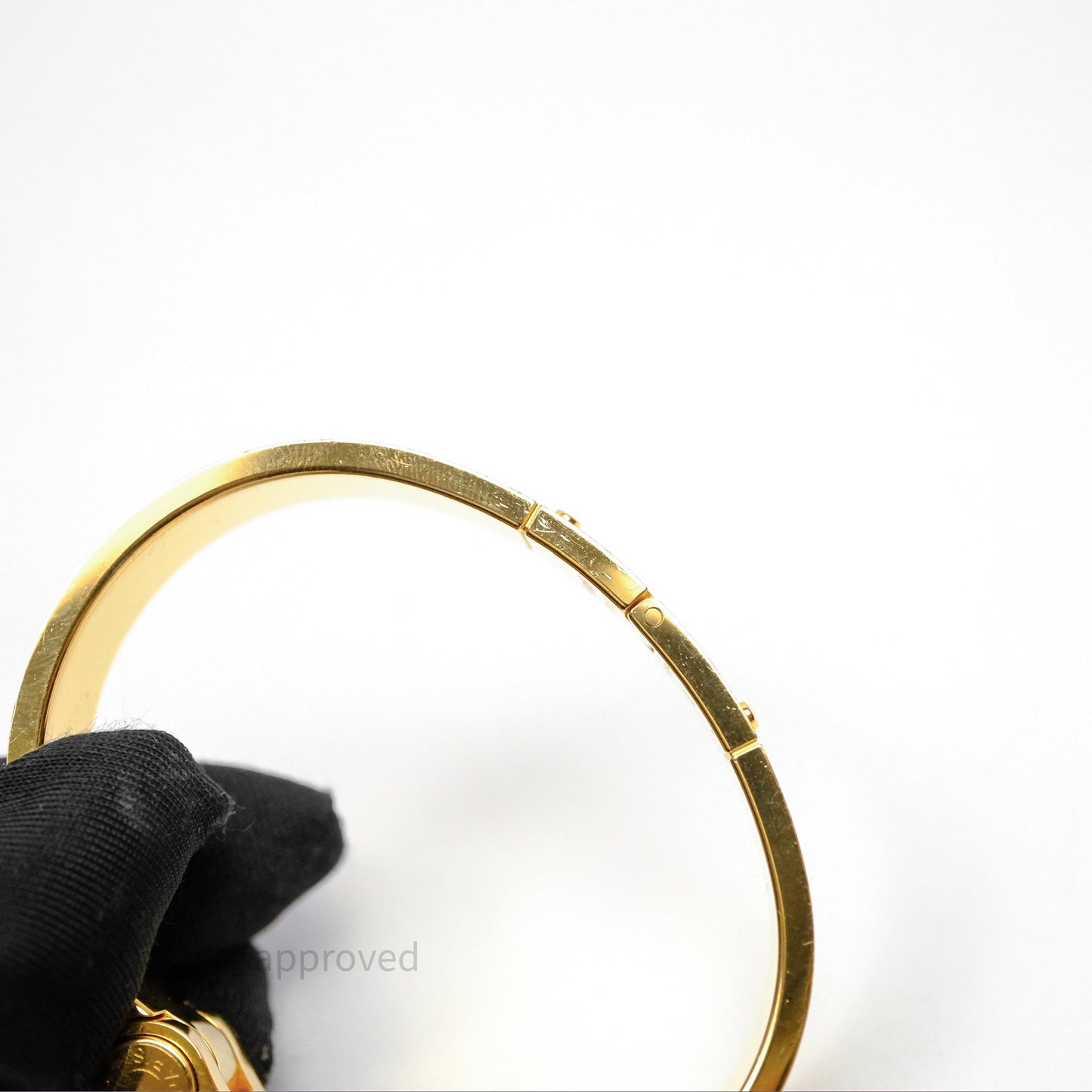Hermès Enamel Charniere White Bracelet Gold Hardware