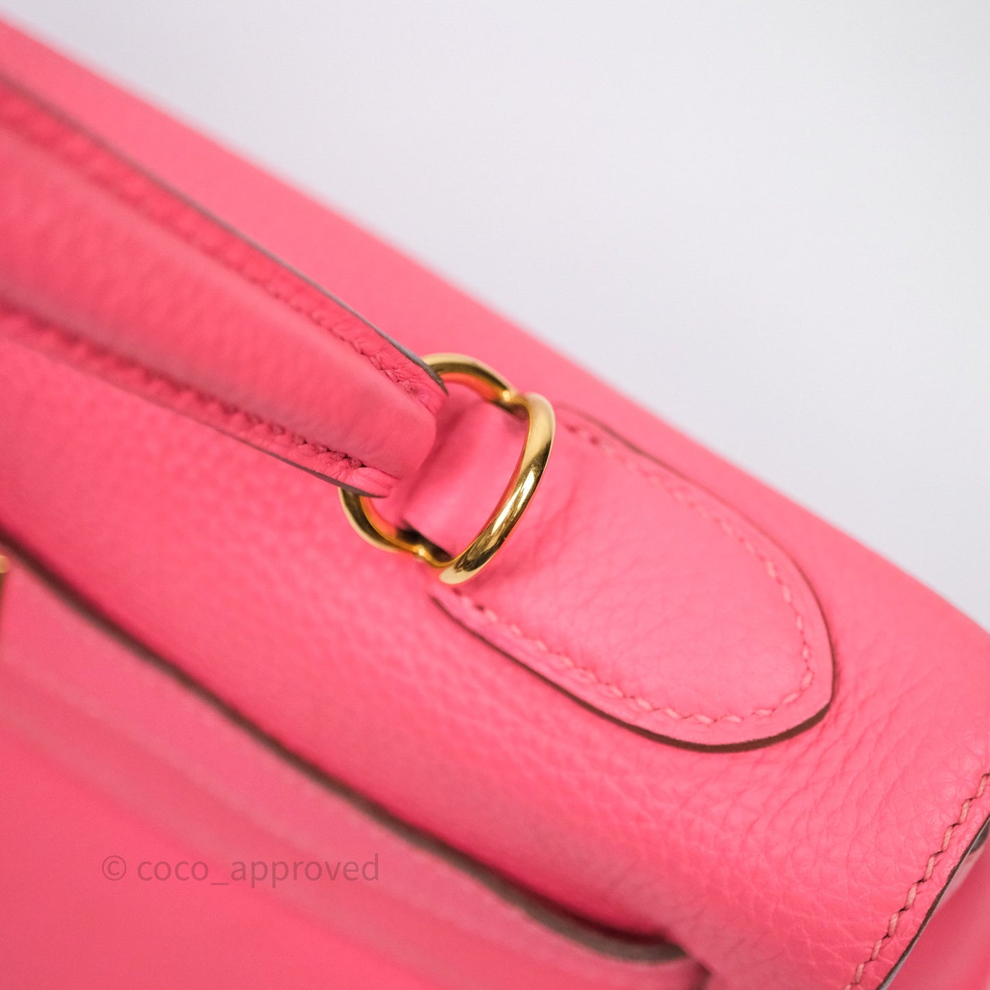 Hermès Kelly 32 Retourne Rose Azalee 8W Gold Hardware