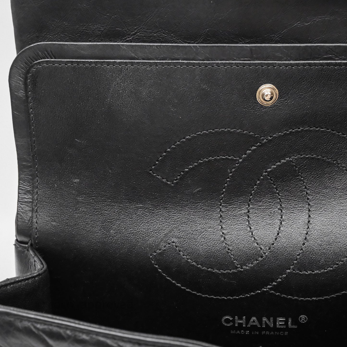 Chanel Reissue 225 Chevron Aged Calfskin So Black
