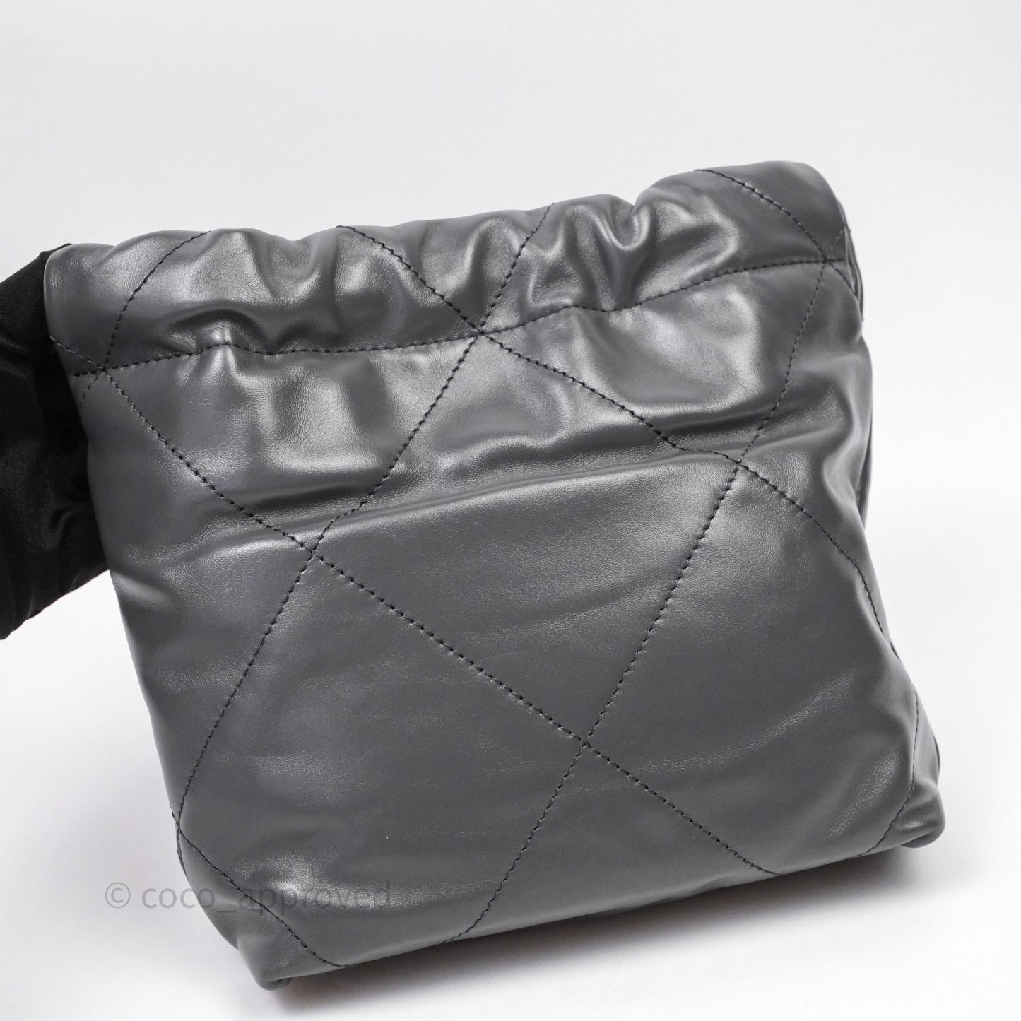 Chanel 22 Mini Bag Dark Grey Shiny Crumpled Calfskin Aged Gold Hardware
