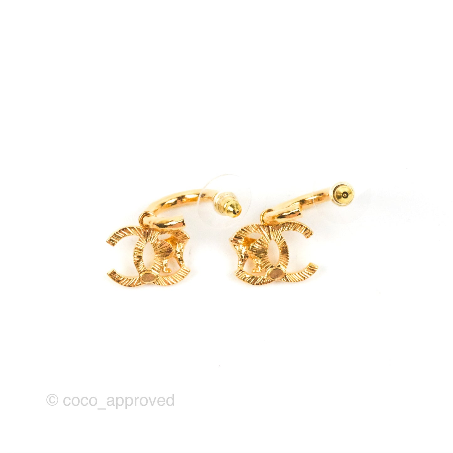 Chanel Lion CC Hoop Earrings Gold Tone 22A