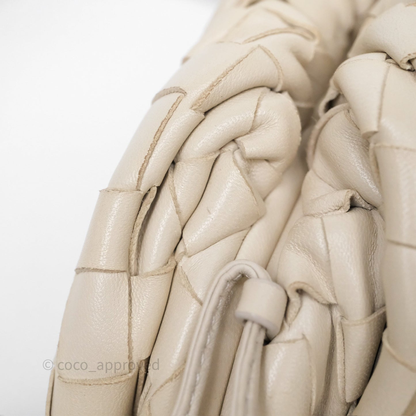 Bottega Veneta Mini Pouch Light Beige Intrecciato Lambskin