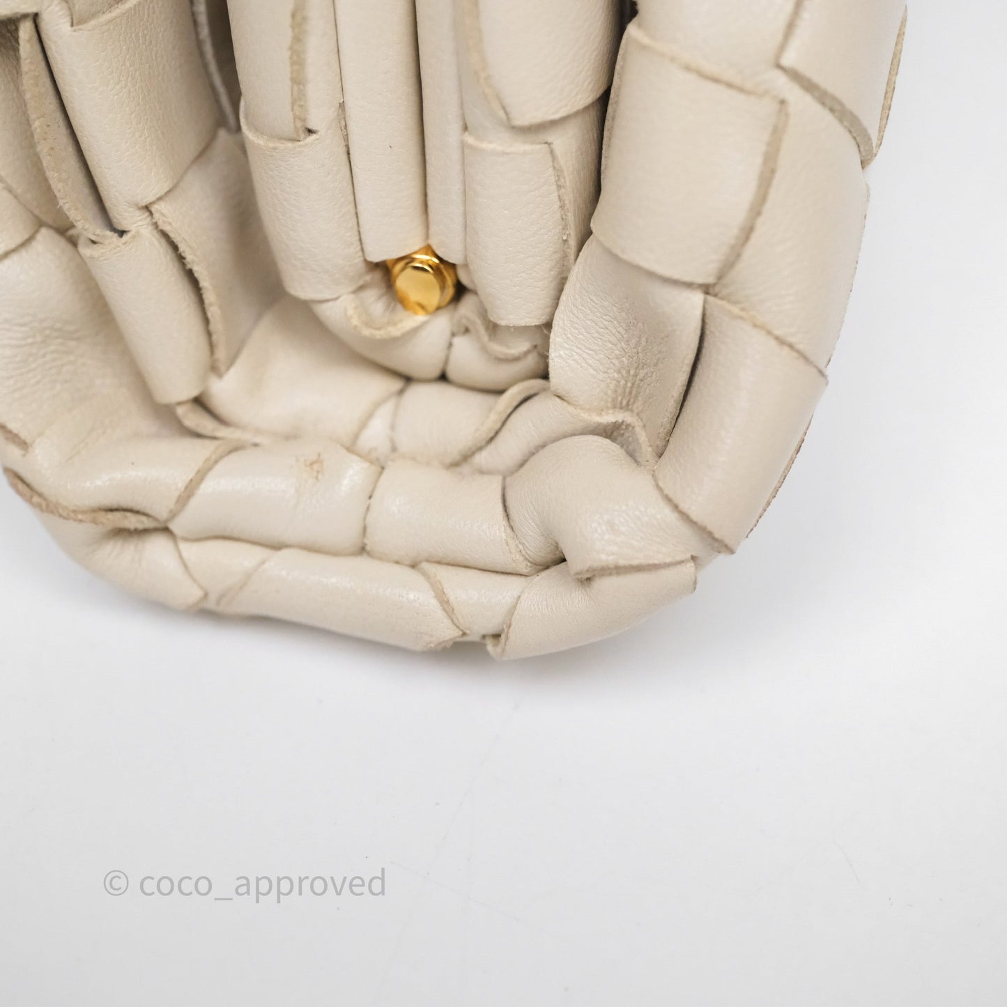 Bottega Veneta Mini Pouch Light Beige Intrecciato Lambskin