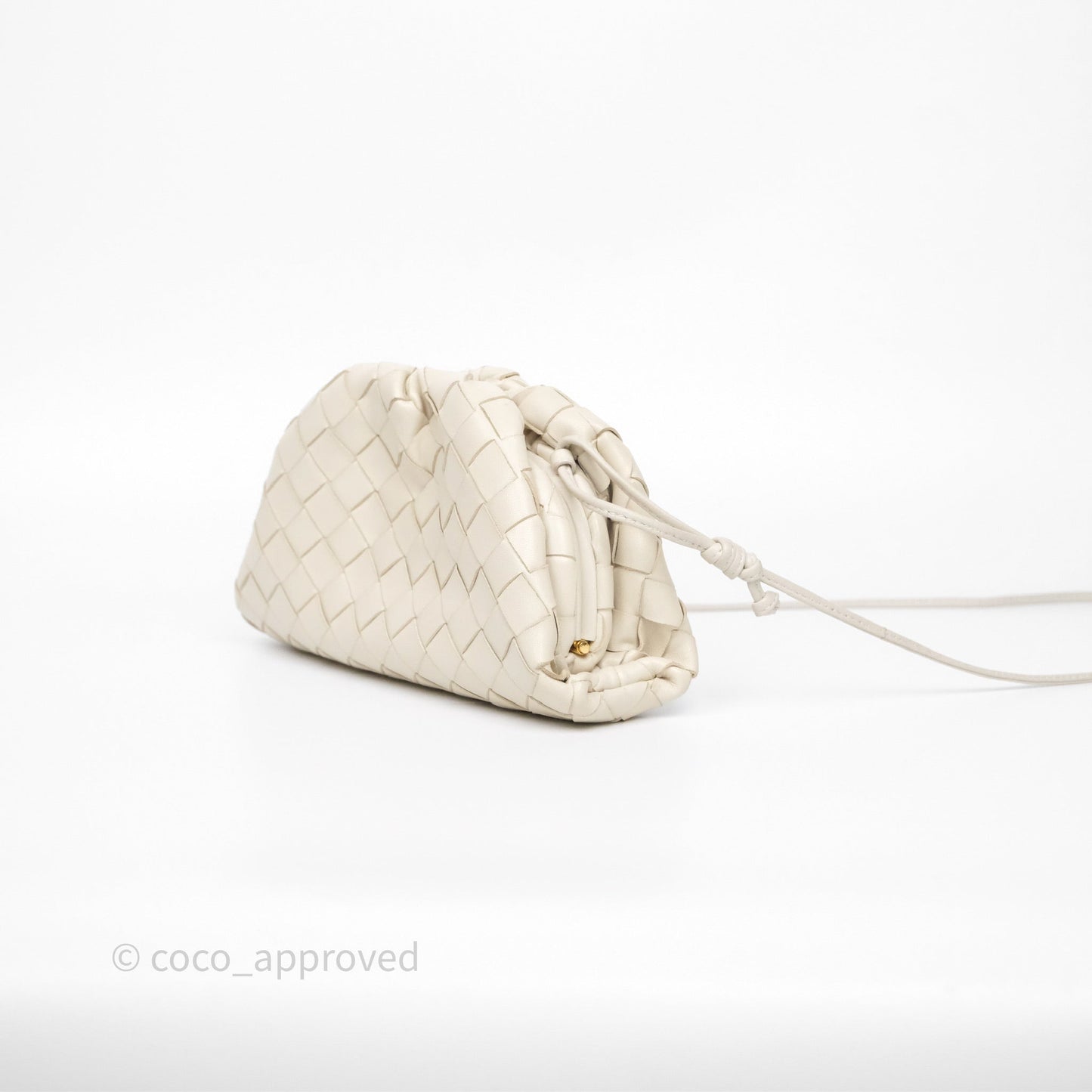 Bottega Veneta Mini Pouch Light Beige Intrecciato Lambskin