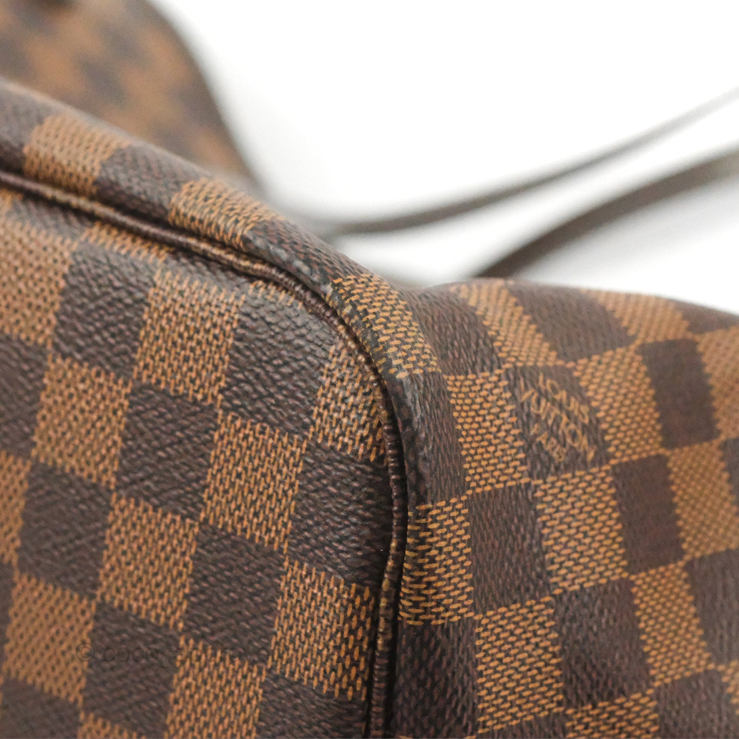 Louis Vuitton Neverfull MM Tote Bag Damier Ebene Canvas