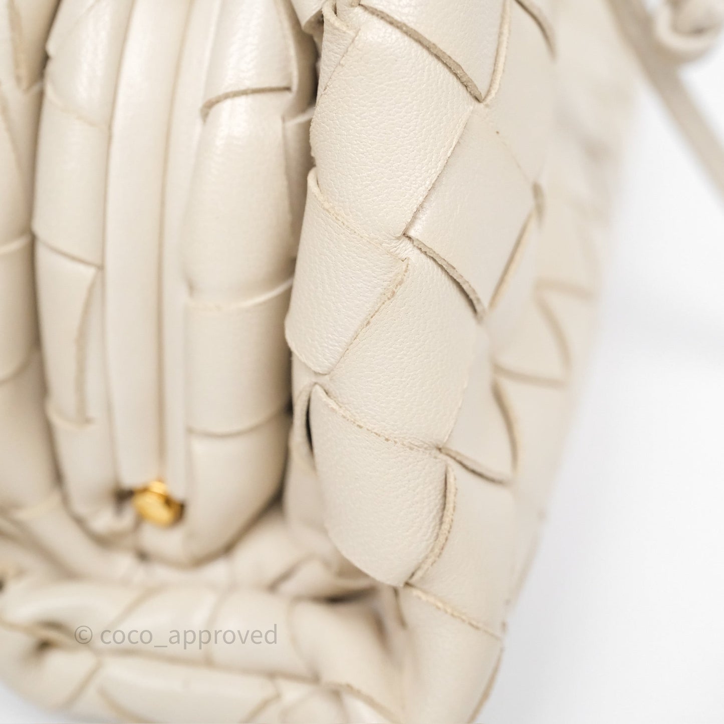 Bottega Veneta Mini Pouch Light Beige Intrecciato Lambskin