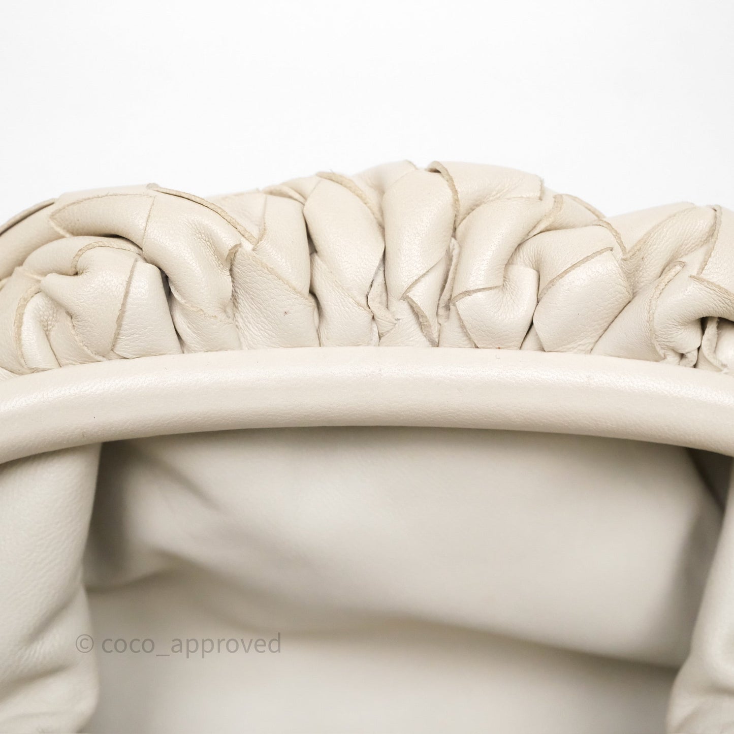 Bottega Veneta Mini Pouch Light Beige Intrecciato Lambskin