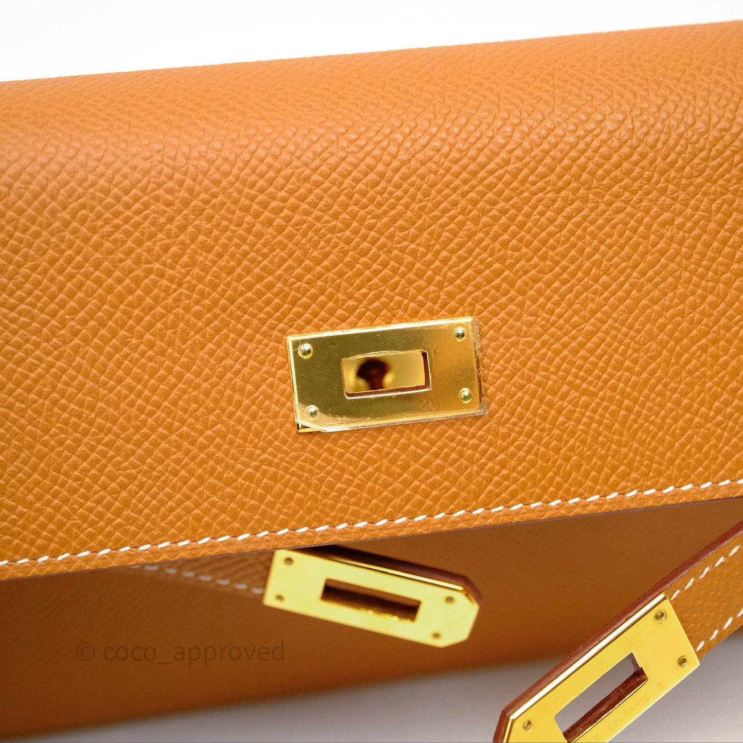 Hermès Kelly To Go Wallet Gold 37 Epsom Gold Hardware