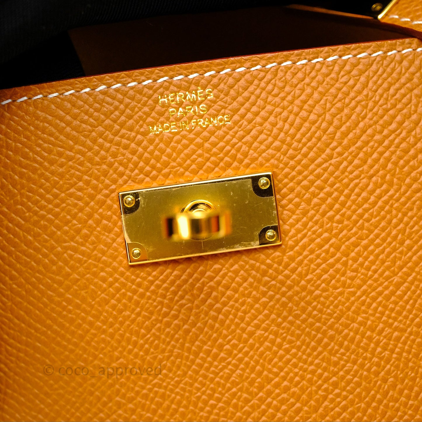 Hermès Kelly To Go Wallet Gold 37 Epsom Gold Hardware