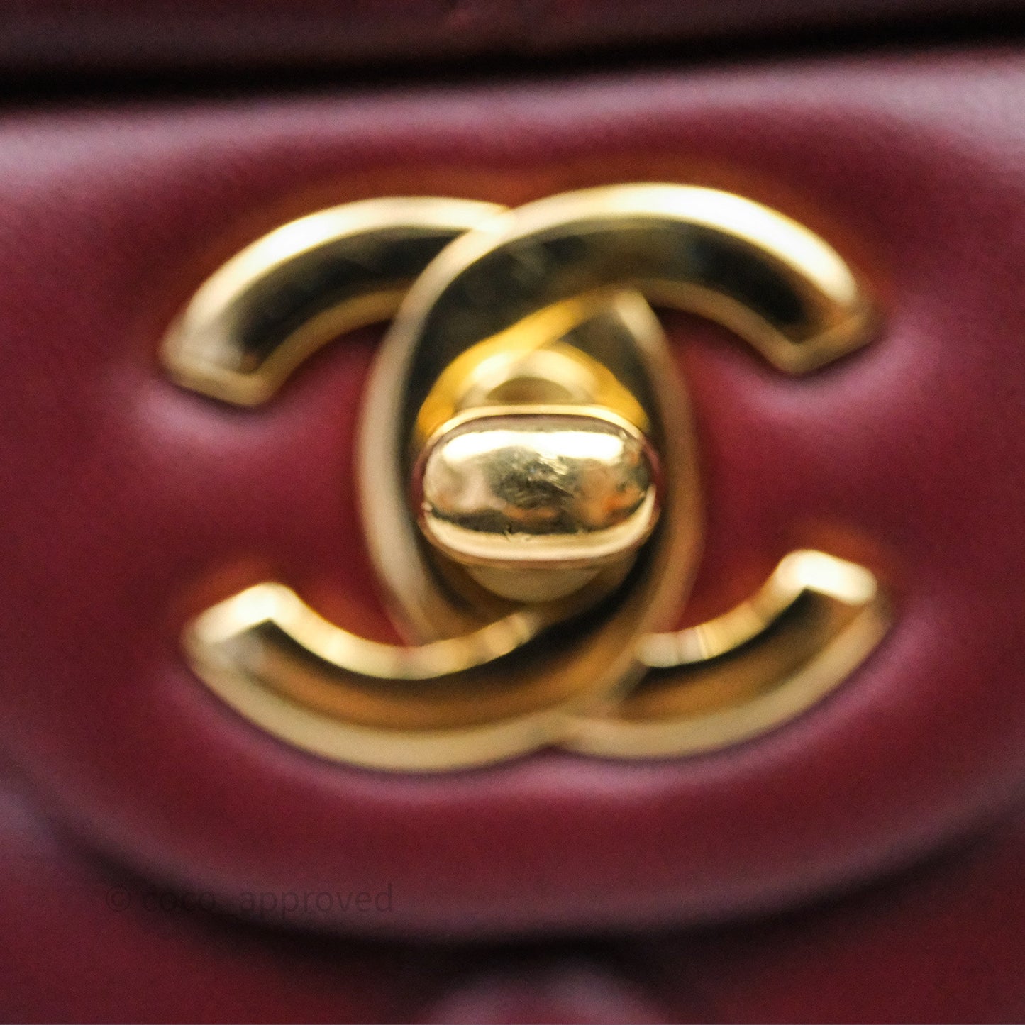 Chanel Classic M/L Medium Flap Quilted Burgundy Lambskin Gold Hardware