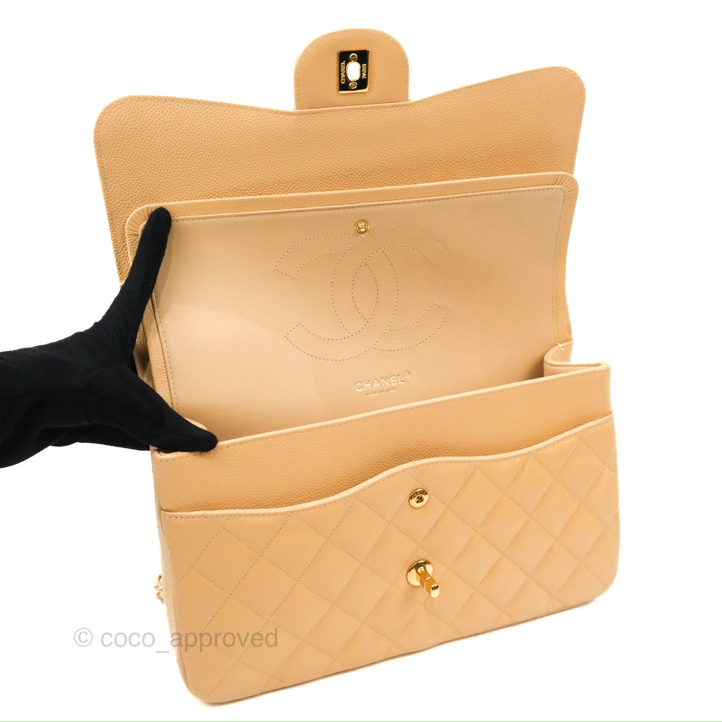 Chanel Jumbo Double Flap Beige Caviar Gold Hardware⁣⁣