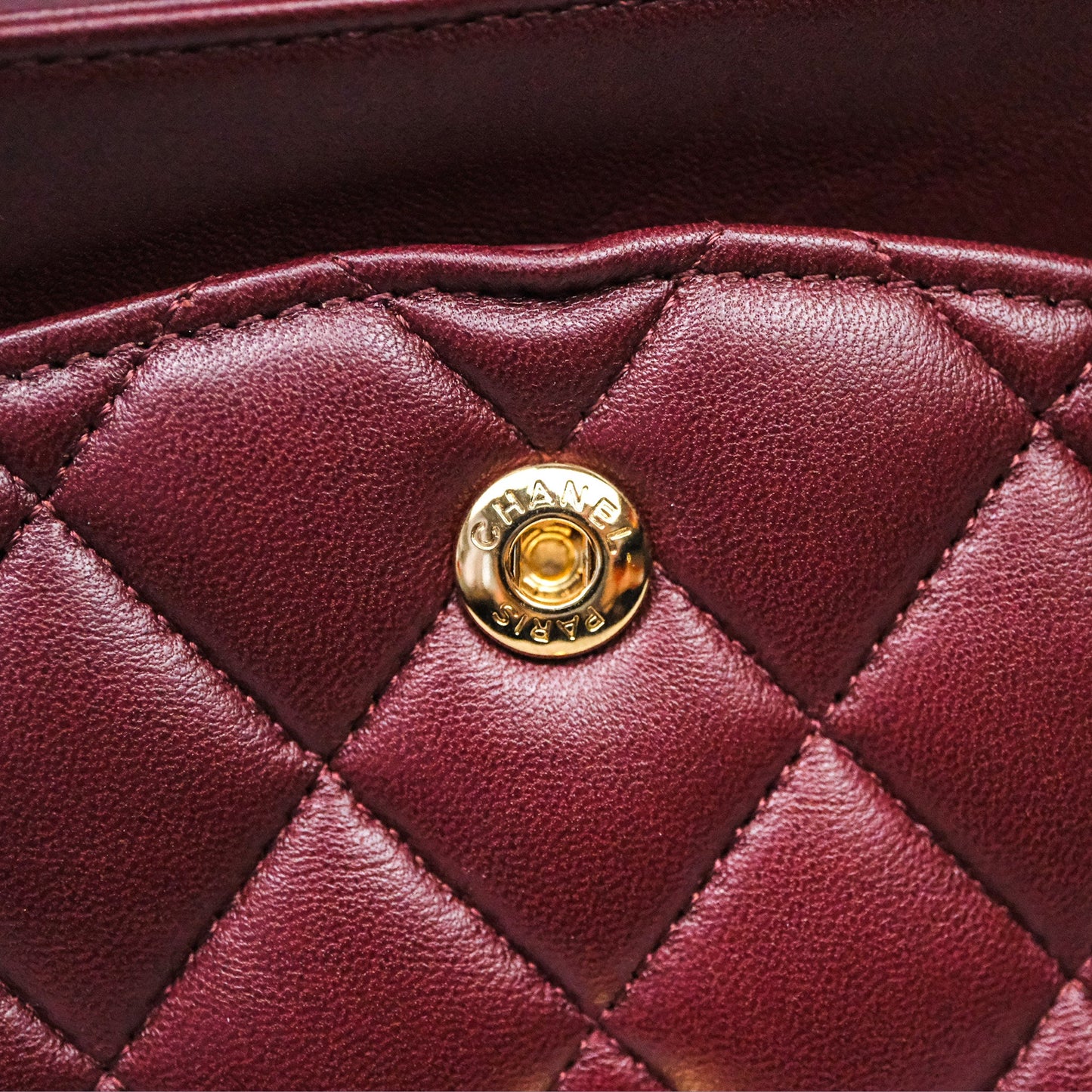 Chanel Classic M/L Medium Flap Quilted Burgundy Lambskin Gold Hardware