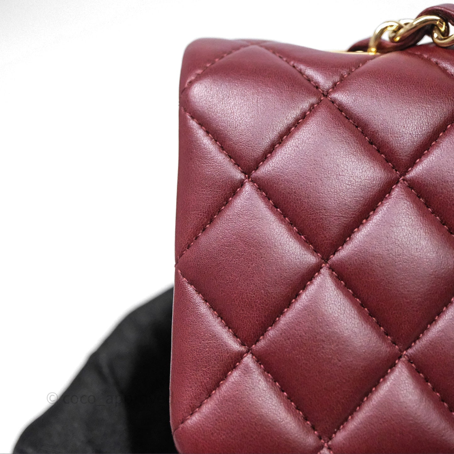 Chanel Classic M/L Medium Flap Quilted Burgundy Lambskin Gold Hardware