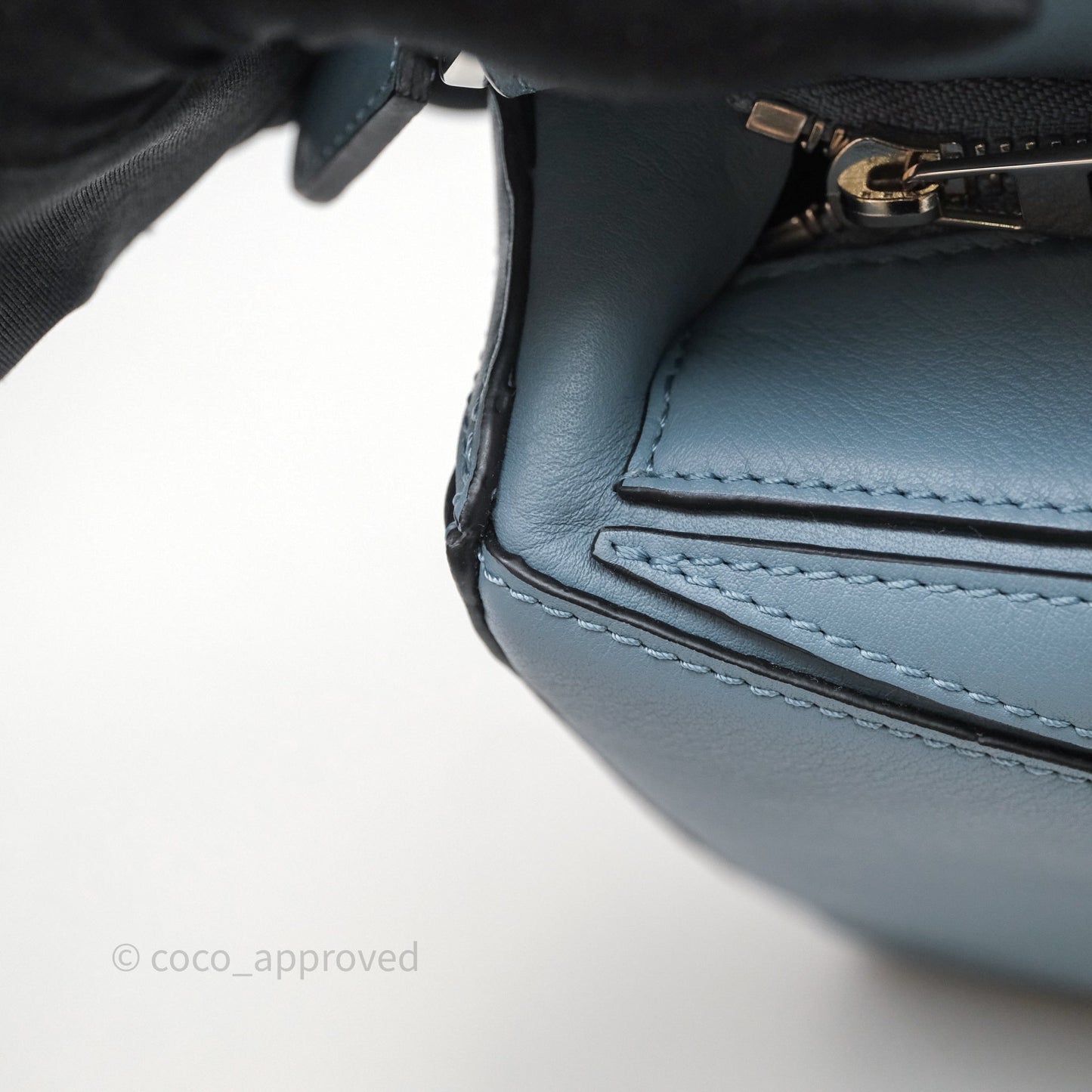 Loewe Medium Puzzle Bag Stone Calfskin Silver Hardware