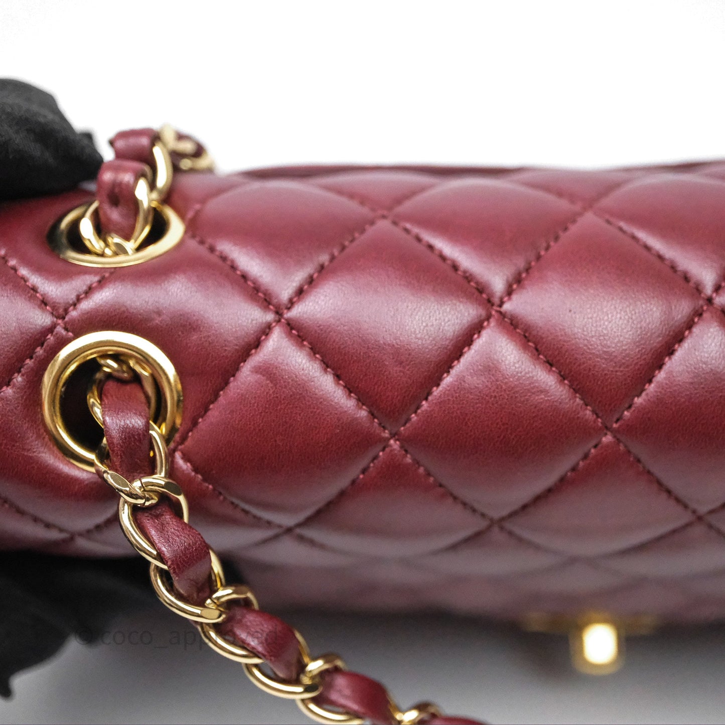 Chanel Classic M/L Medium Flap Quilted Burgundy Lambskin Gold Hardware