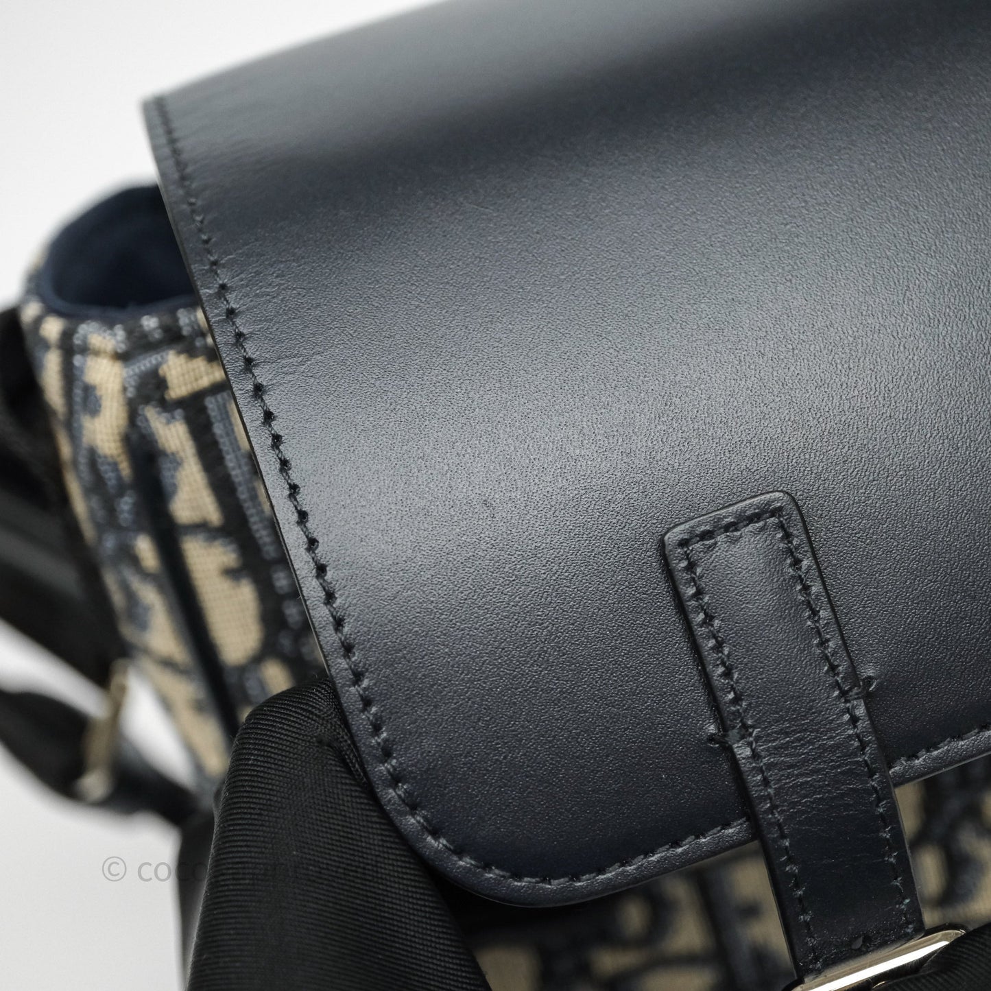 Christian Dior Messenger Bag in Blue Smooth Calfskin and Beige/ Black Dior Oblique Jacquard