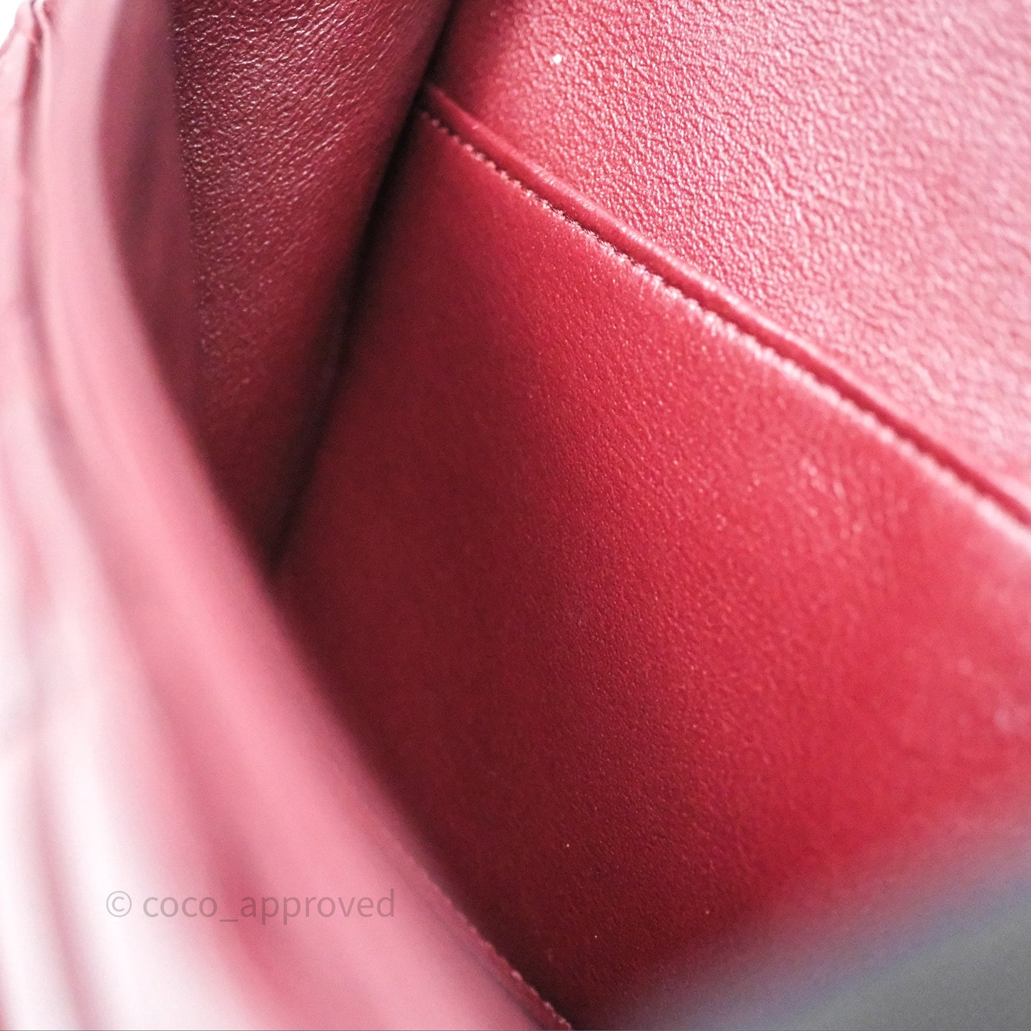 Chanel Classic M/L Medium Flap Quilted Burgundy Lambskin Gold Hardware