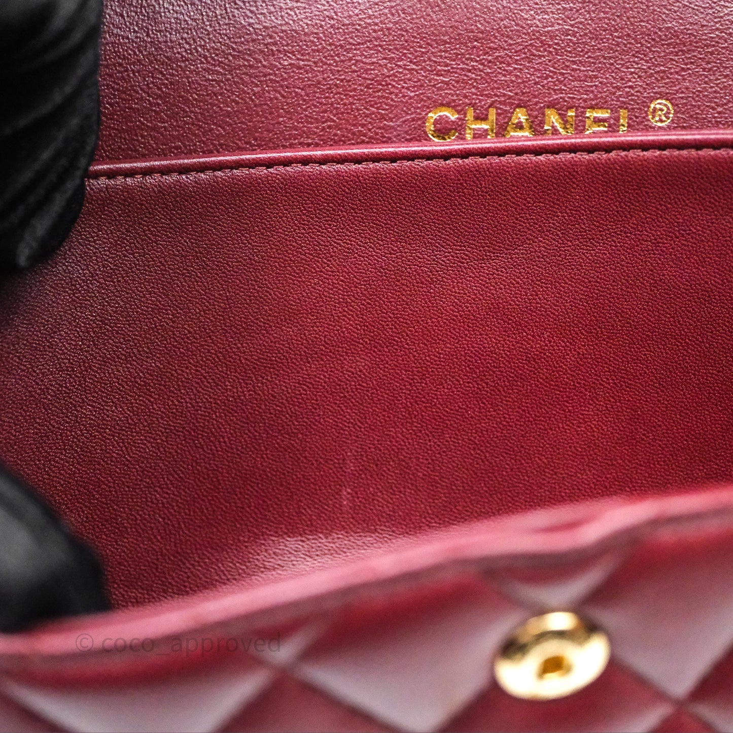 Chanel Classic M/L Medium Flap Quilted Burgundy Lambskin Gold Hardware