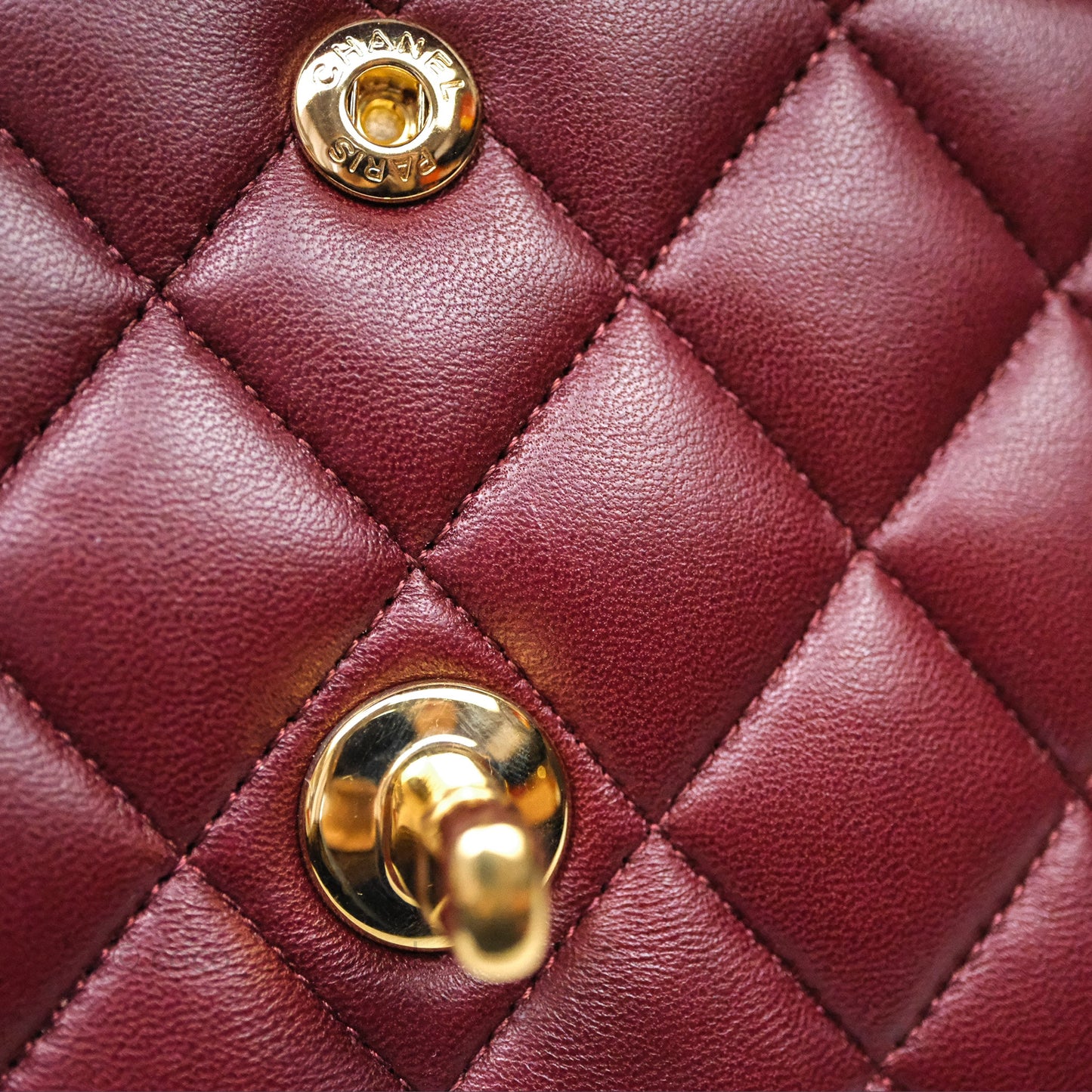 Chanel Classic M/L Medium Flap Quilted Burgundy Lambskin Gold Hardware