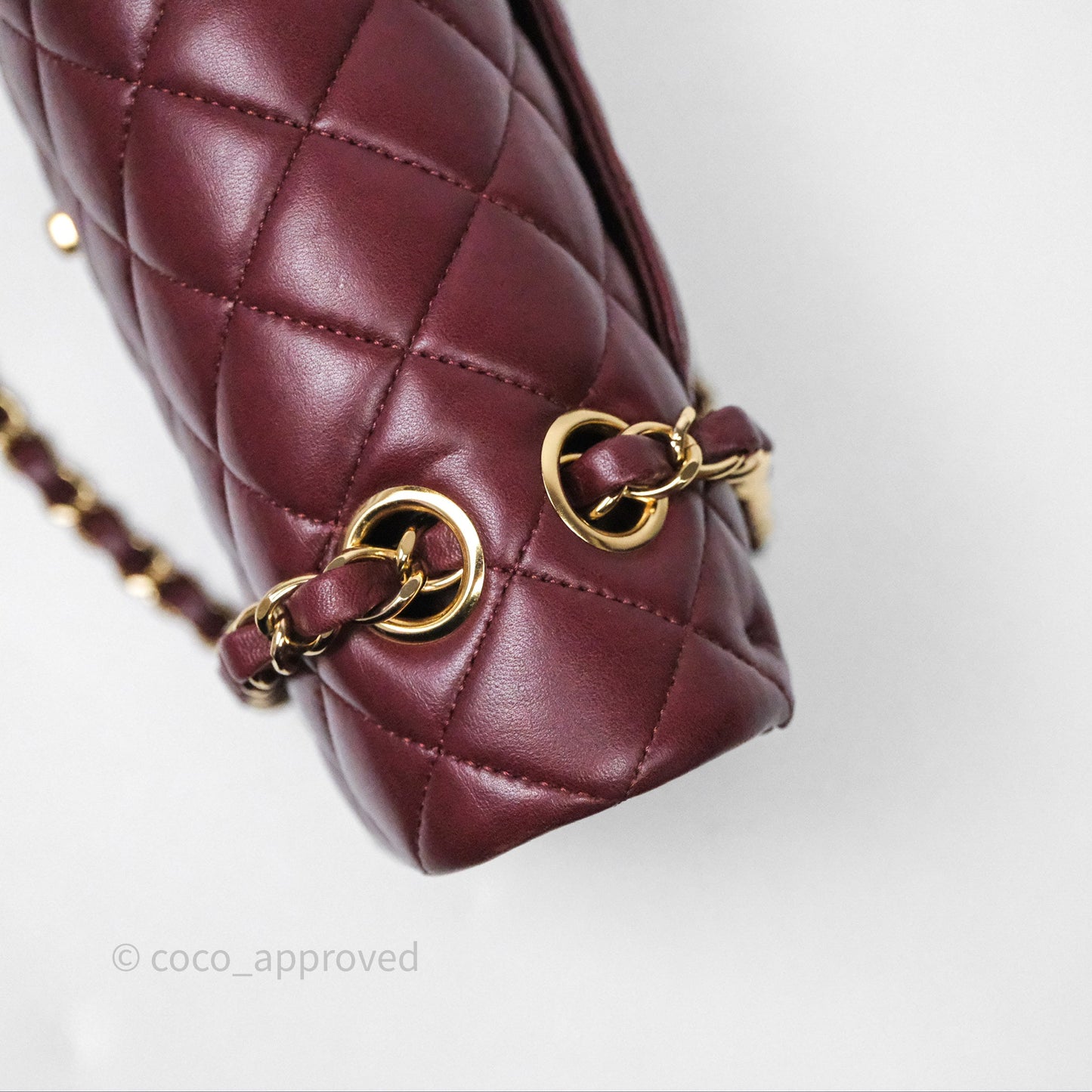 Chanel Classic M/L Medium Flap Quilted Burgundy Lambskin Gold Hardware