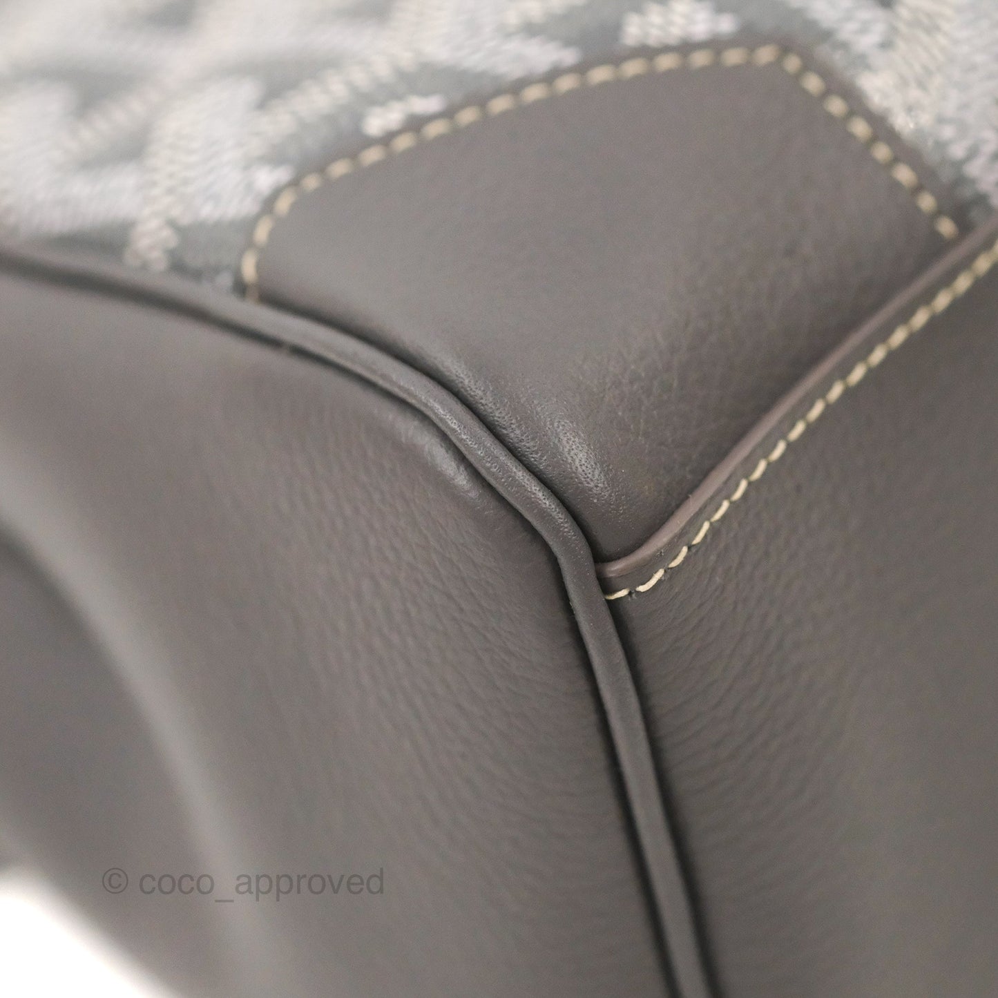 Goyard Saïgon Mini Bag Chevroches Calfskin Grey Silver Hardware