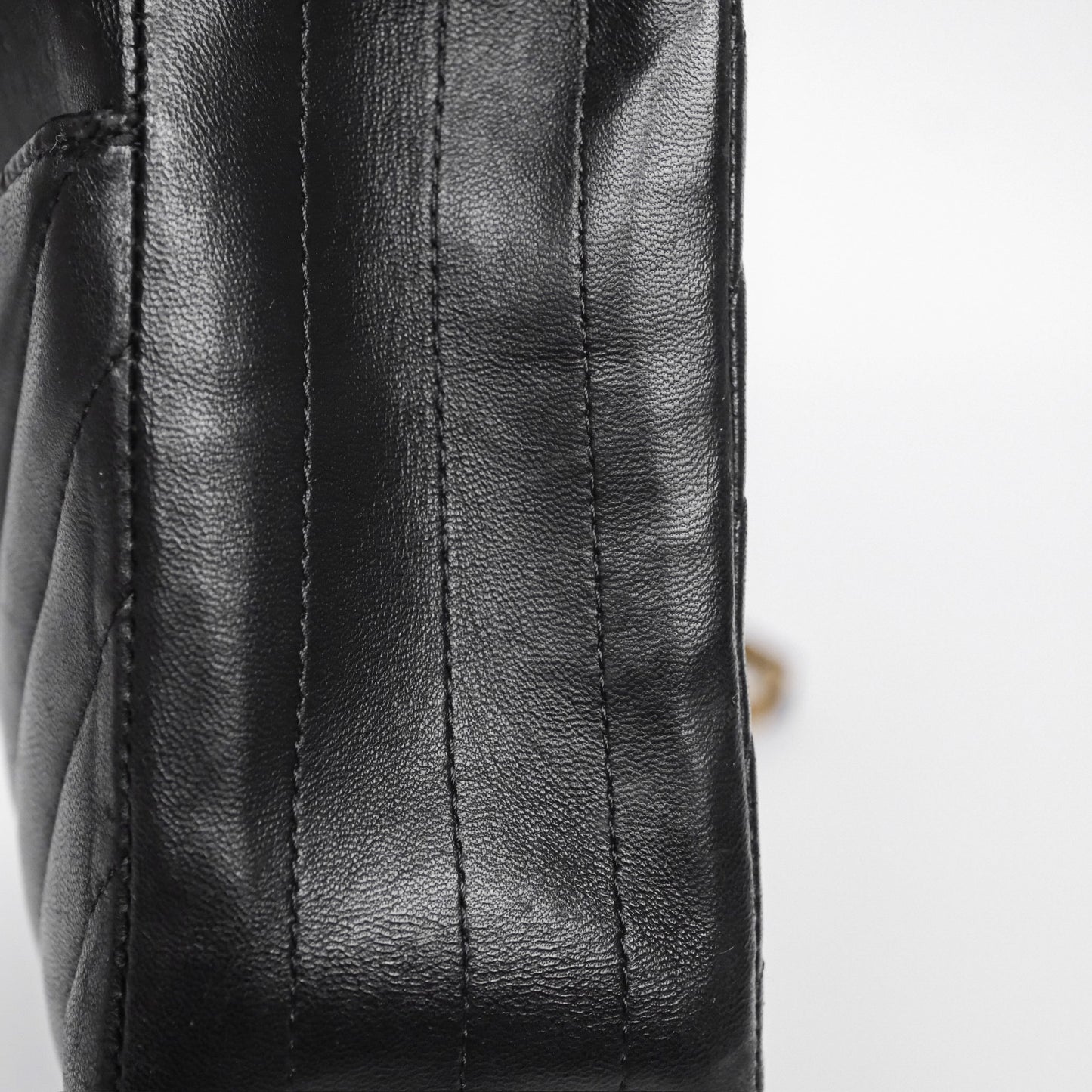 Chanel Classic Medium Flap Chevron Black Lambskin Aged Gold Hardware